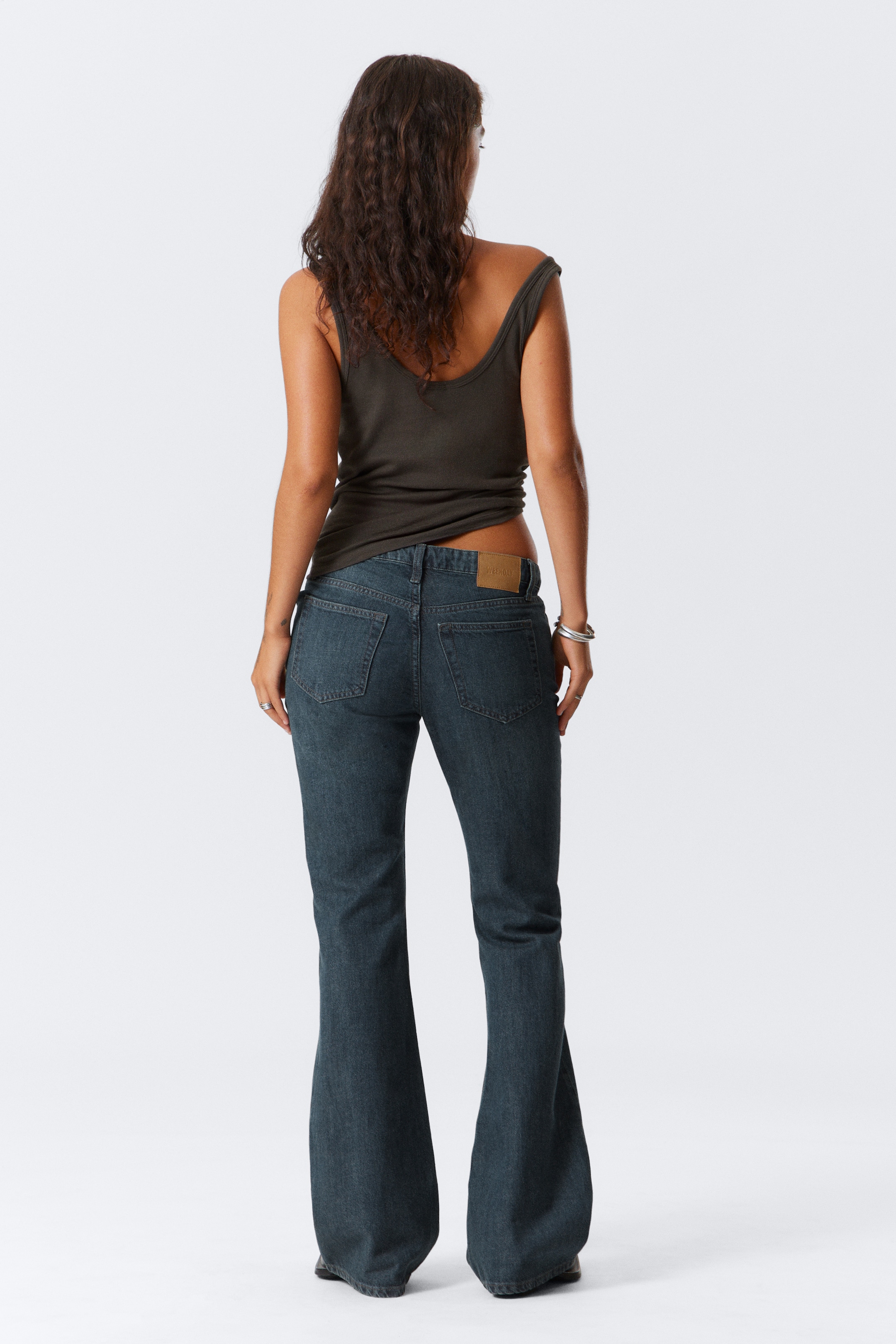 Ver imagem maior: Calças de ganga justas de cintura descida Nova - Lake Blue - Azul médio - SENHORA | H&M PT 5