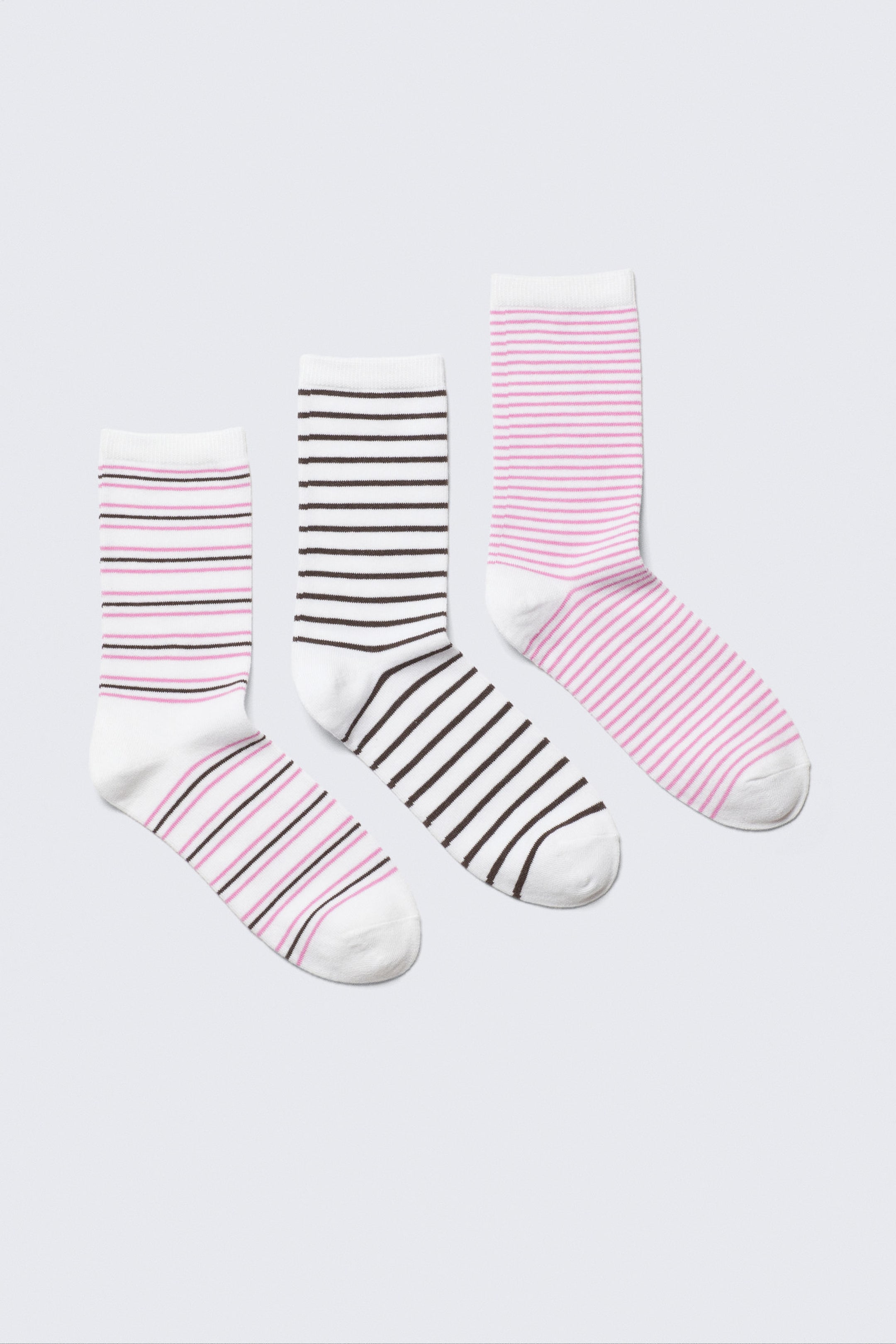 3 pack striped crew socks White Black Pink Stripes Monki WW 3 pack striped crew socks White Black Pink Stripes Monki WW
