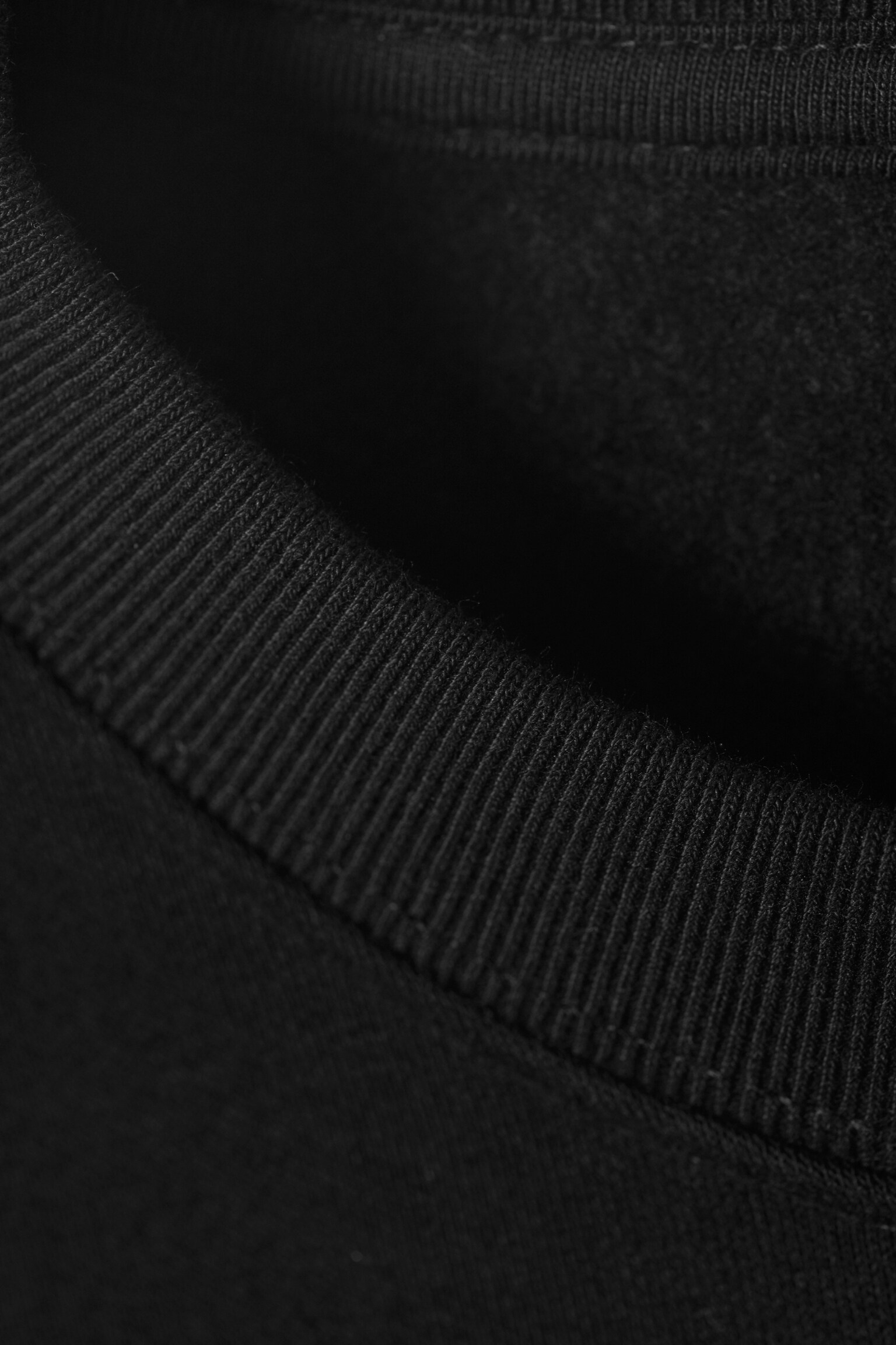 Classic Sweatshirt - Svart/Marinblå/Mörkgrön/Gråmelerad/Vinröd/Mörkblå - 4