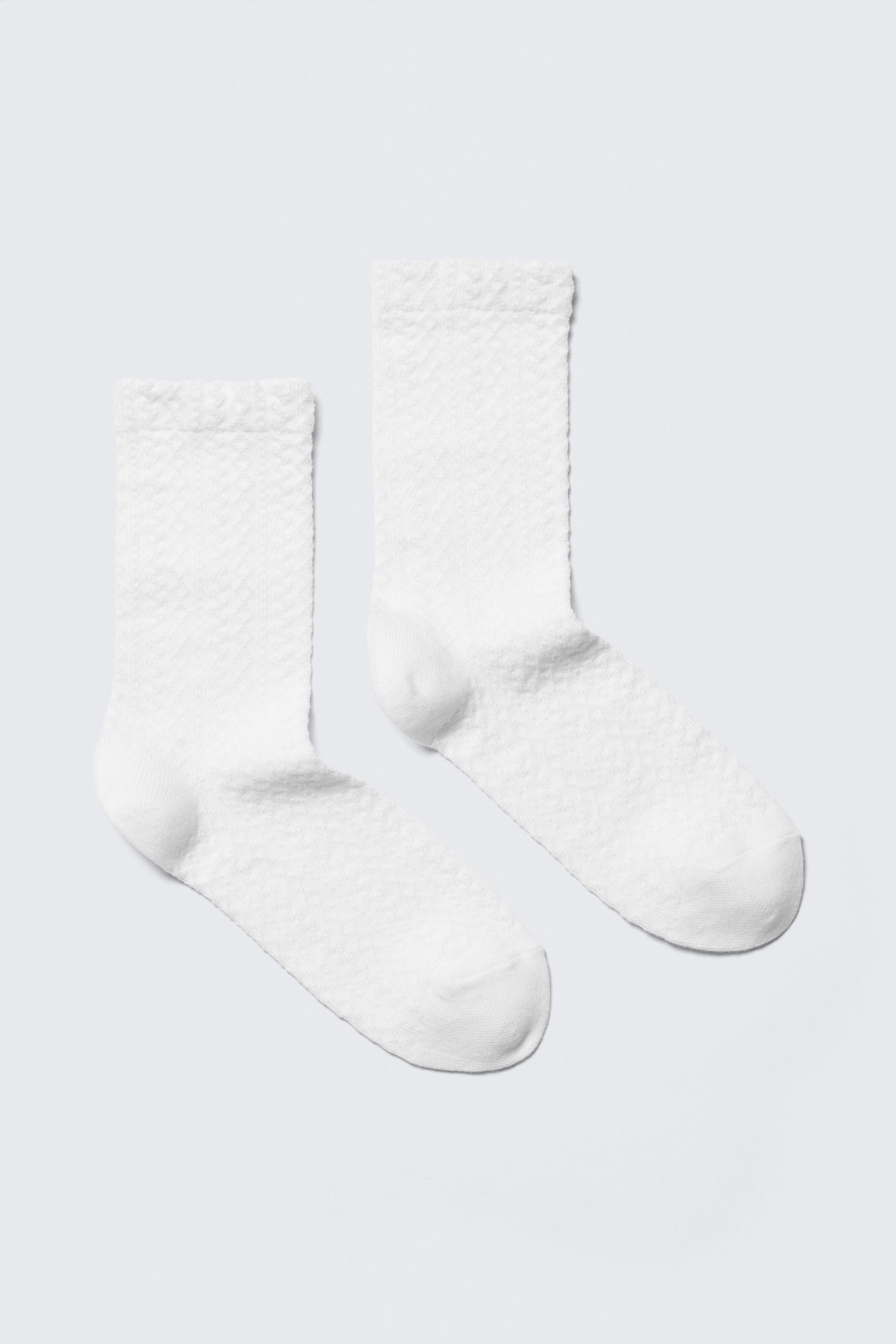 White - 2-pack Pointelle Cotton Crew Socks