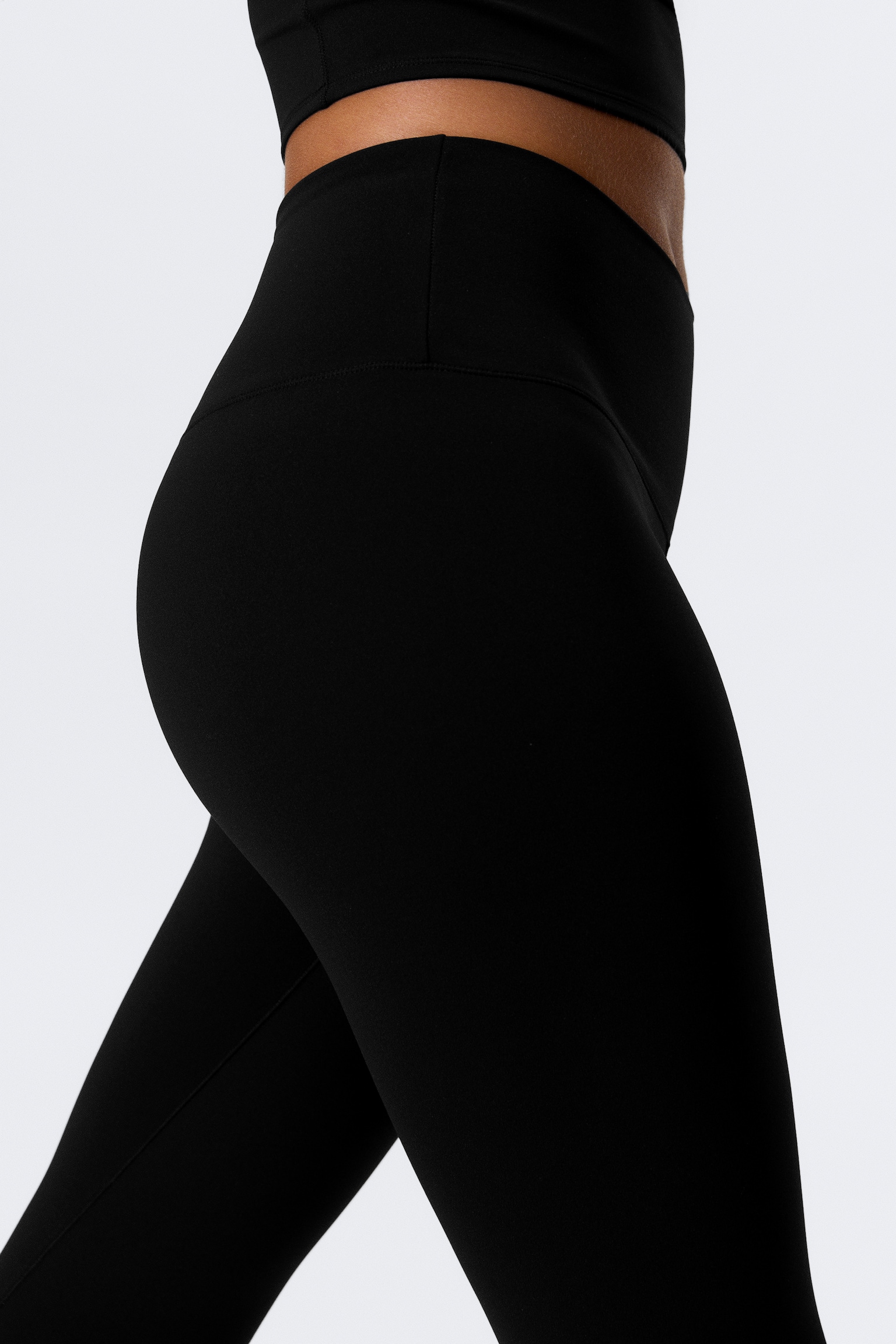 High Waisted Sports Tights - Black/Dark Brown/White - 6