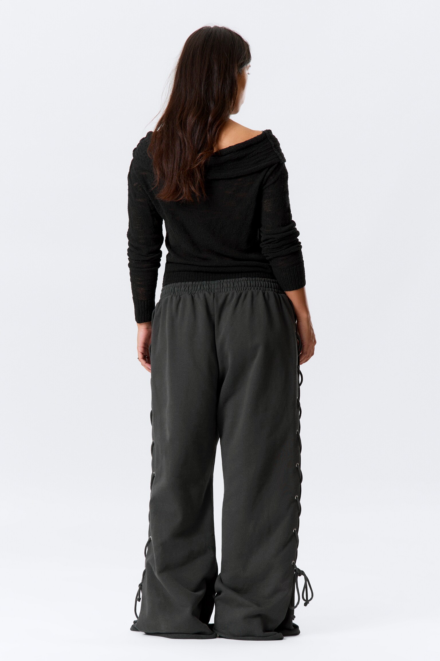 Weite Sweatpants aus Baumwolle mit Schnürung - Dunkelgrau - 6