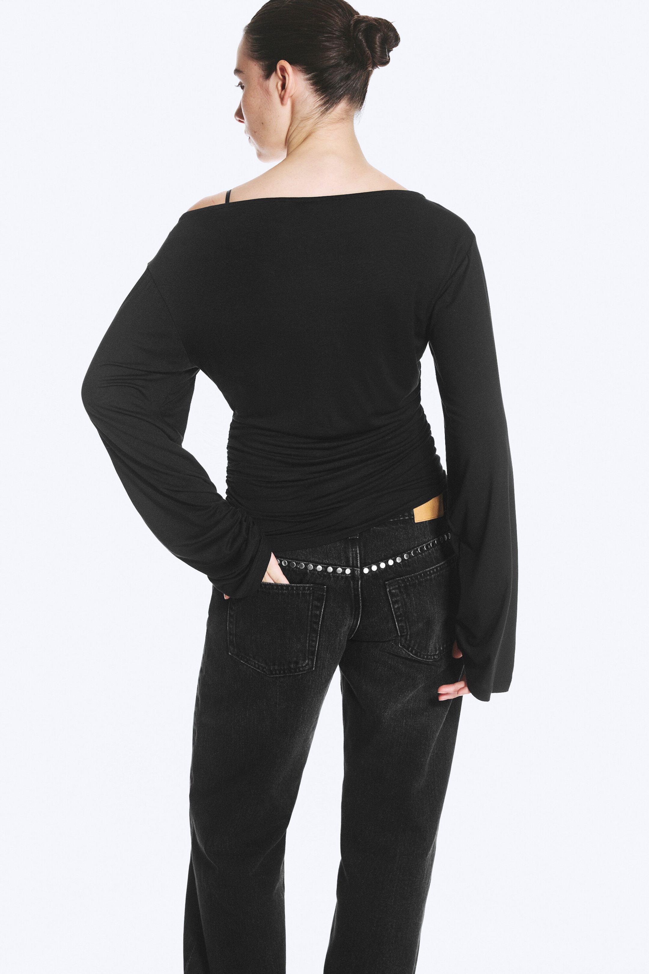 Black - Waisted long-sleeved top - 4