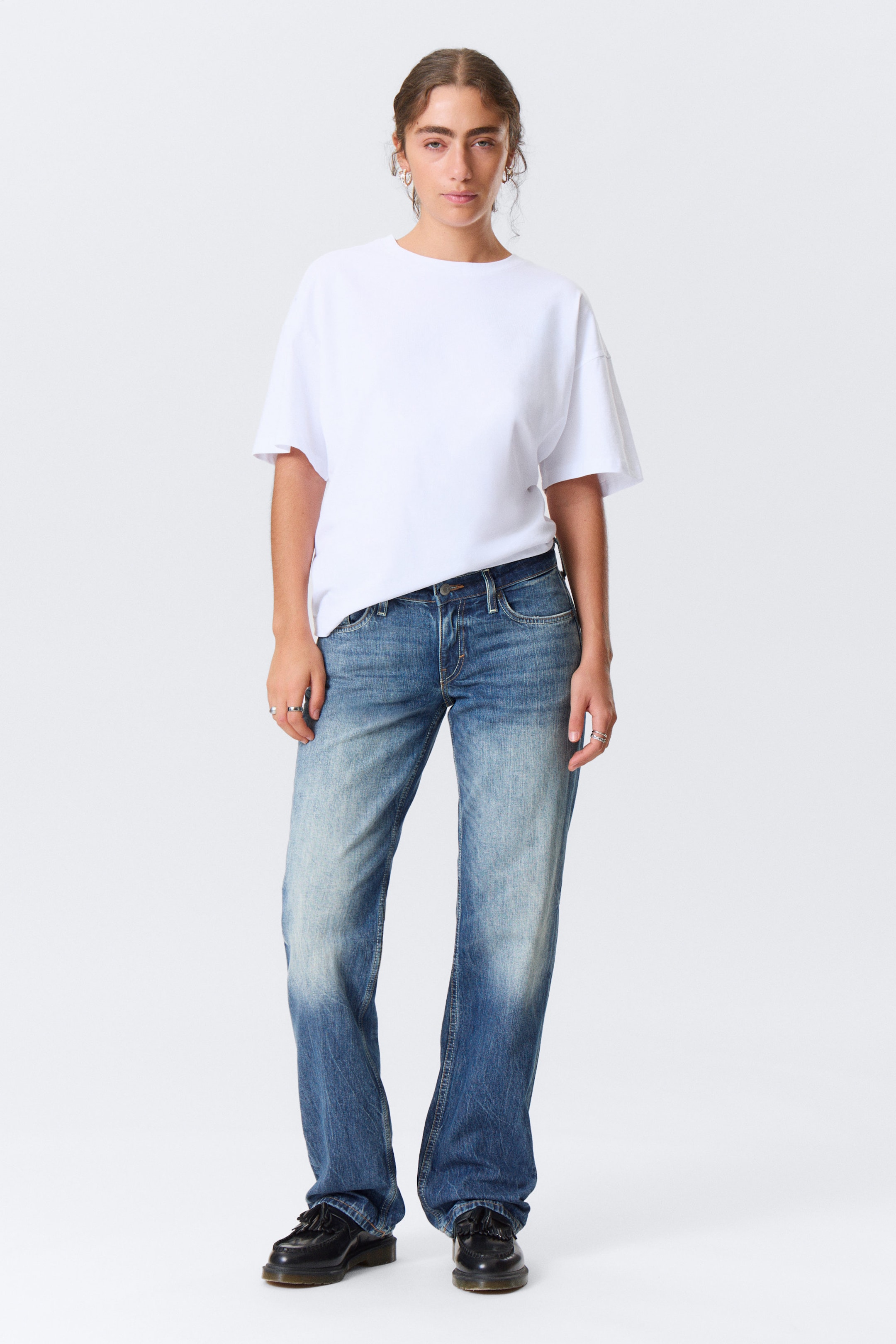 Board Blue - Medium Blue - Arrow lage jeans met rechte pijpen - 1