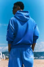 Solblekt blå - Virvel - Kvadratisk hoodie med lös passform och tryck - 2