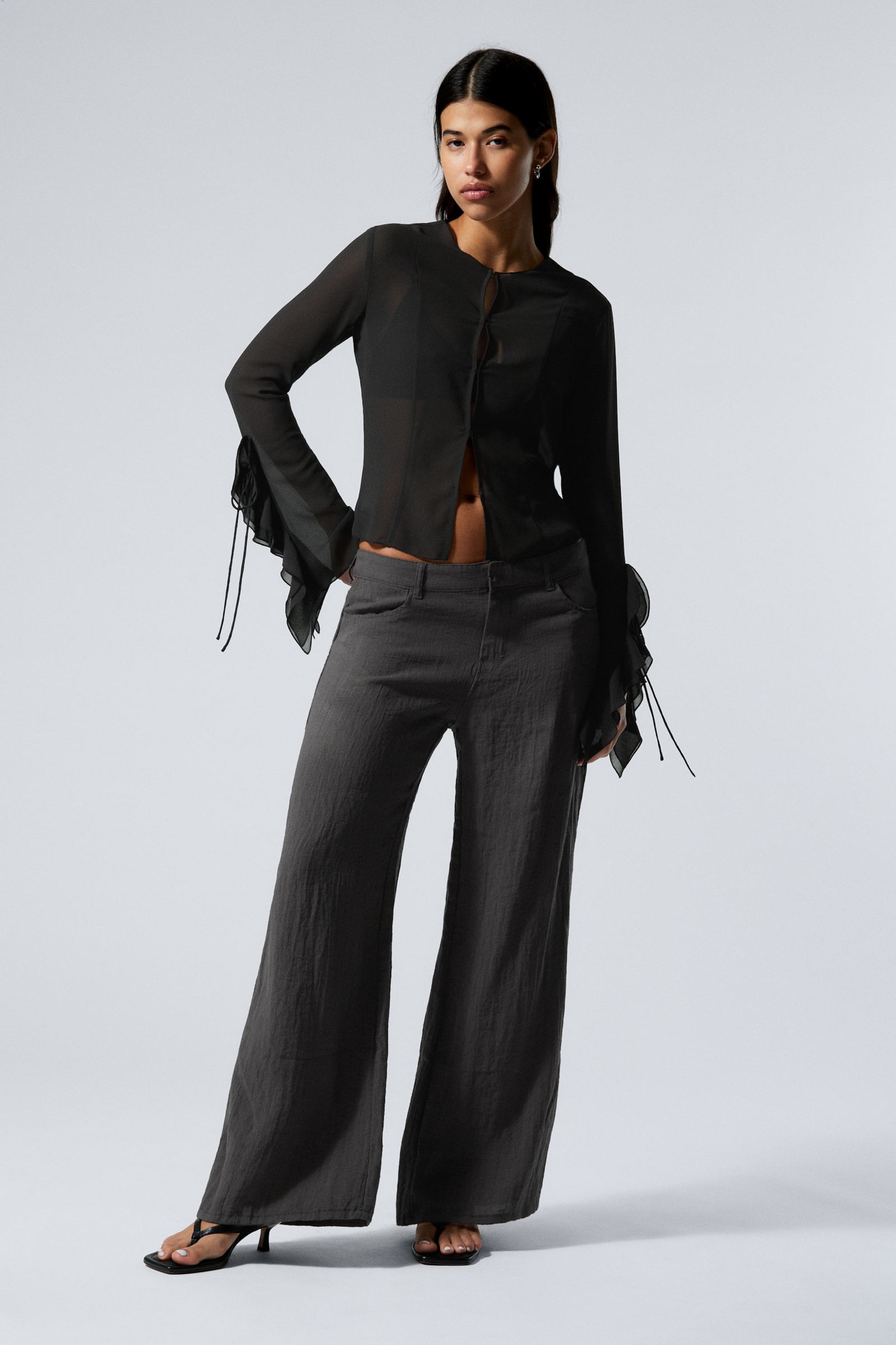 #3A3A3D - Crinkle Low Waist Loose Fit Trousers - 1