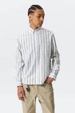 White - Blue Stripes - Lockeres Poplin-Hemd mit Knopfleiste - 0