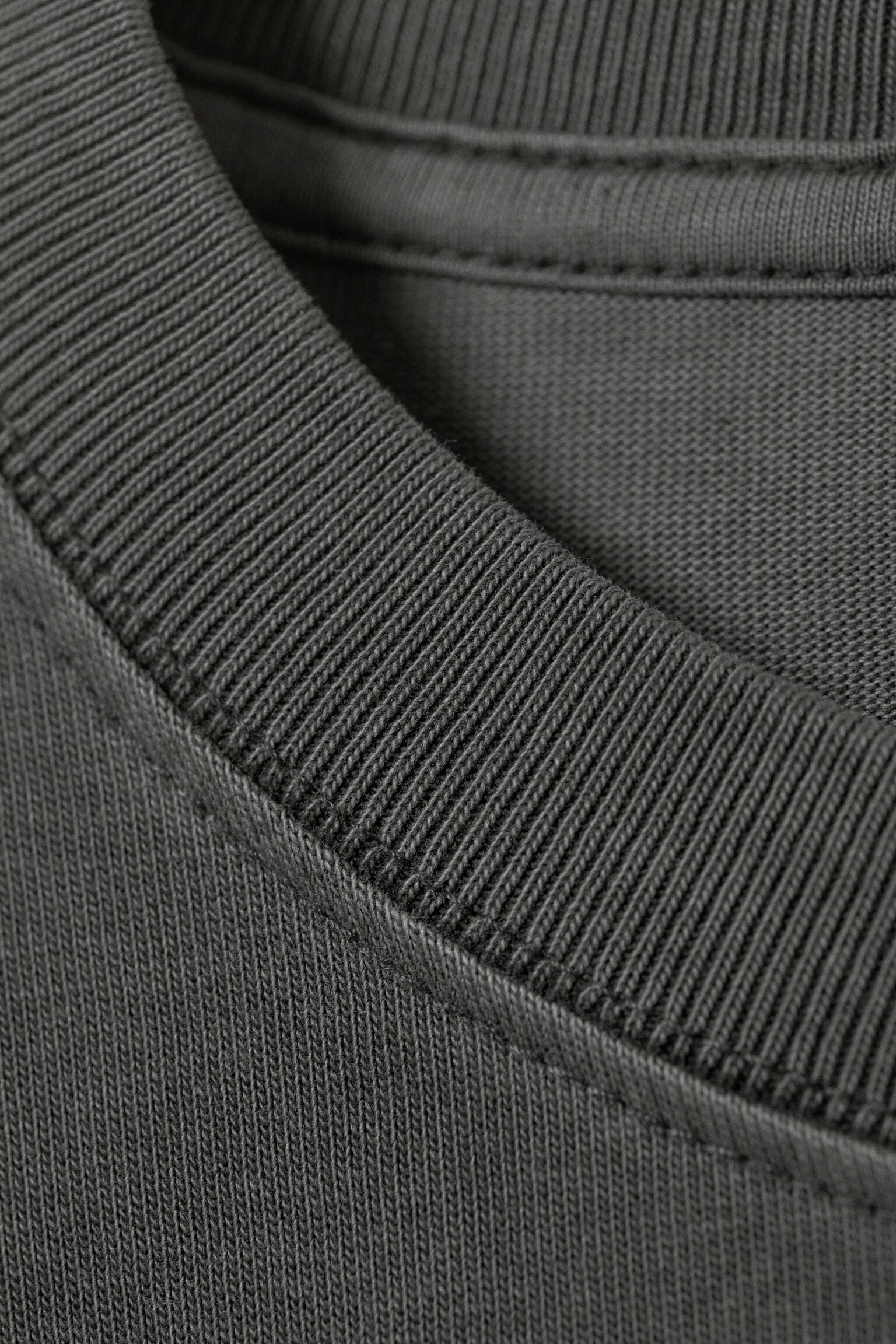 Great Boxy Long Sleeve T-shirt - Dark Grey/Washed Blue/White/Black/Dark Brown/Dark Green/Light Grey Melange/Burgundy - 2