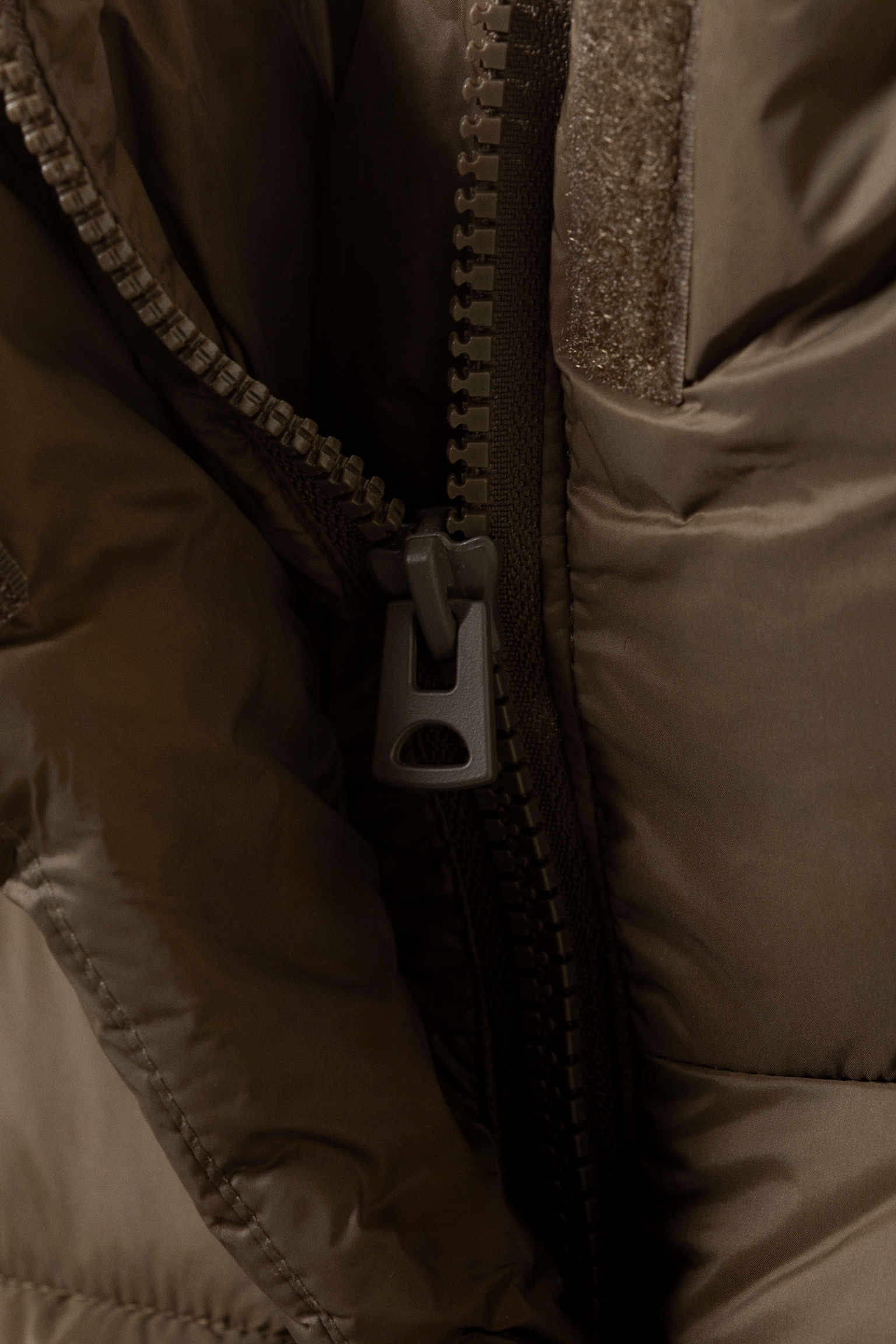 Short Oversized Puffer Jacket - Dark Brown/Black - 7