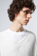 White - Boxy Knitted V-neck Sweater - 2