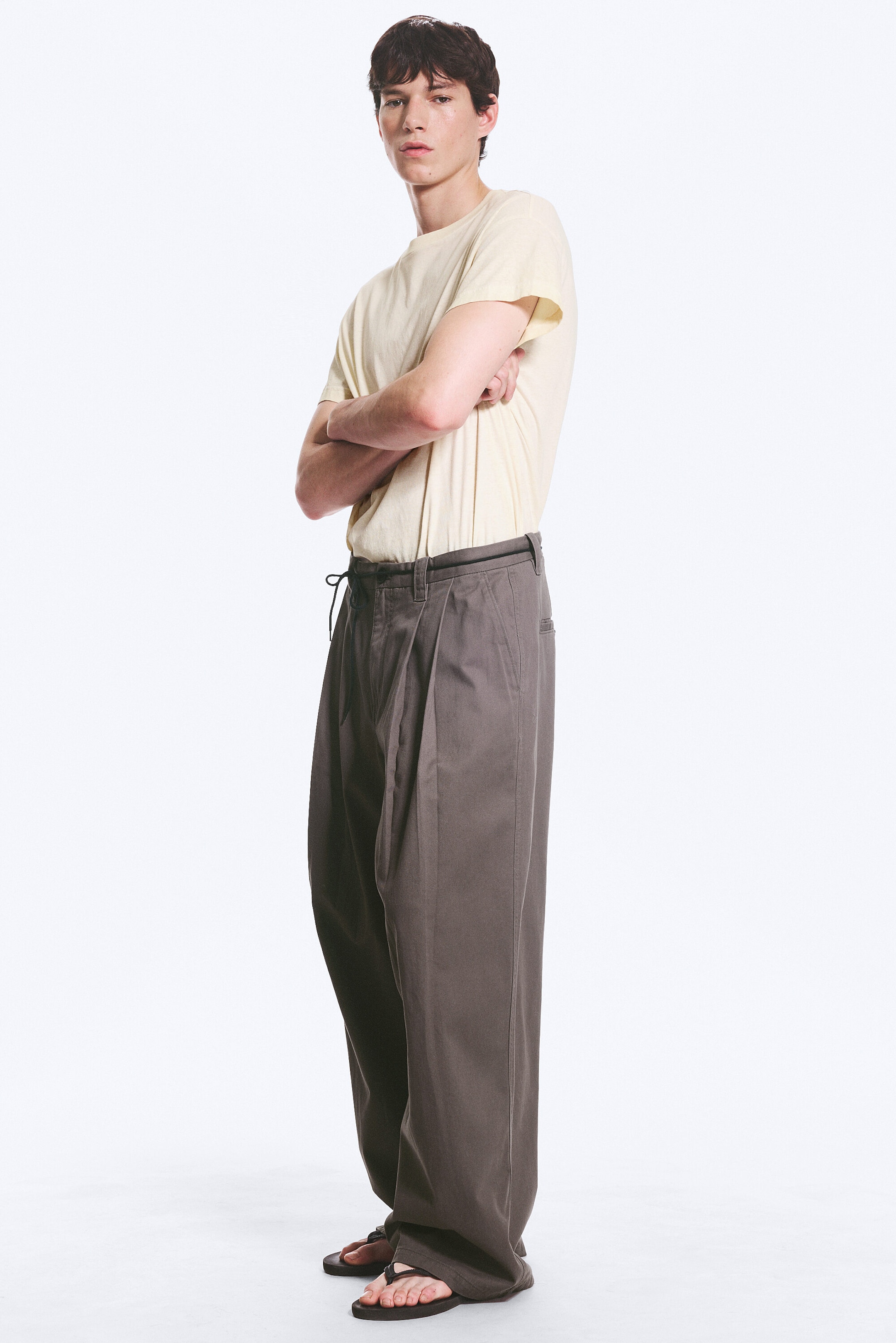Mörk Mullvad - OTIS BAGGY CHINOS I BOMULLSTWILL MED VECK - 0