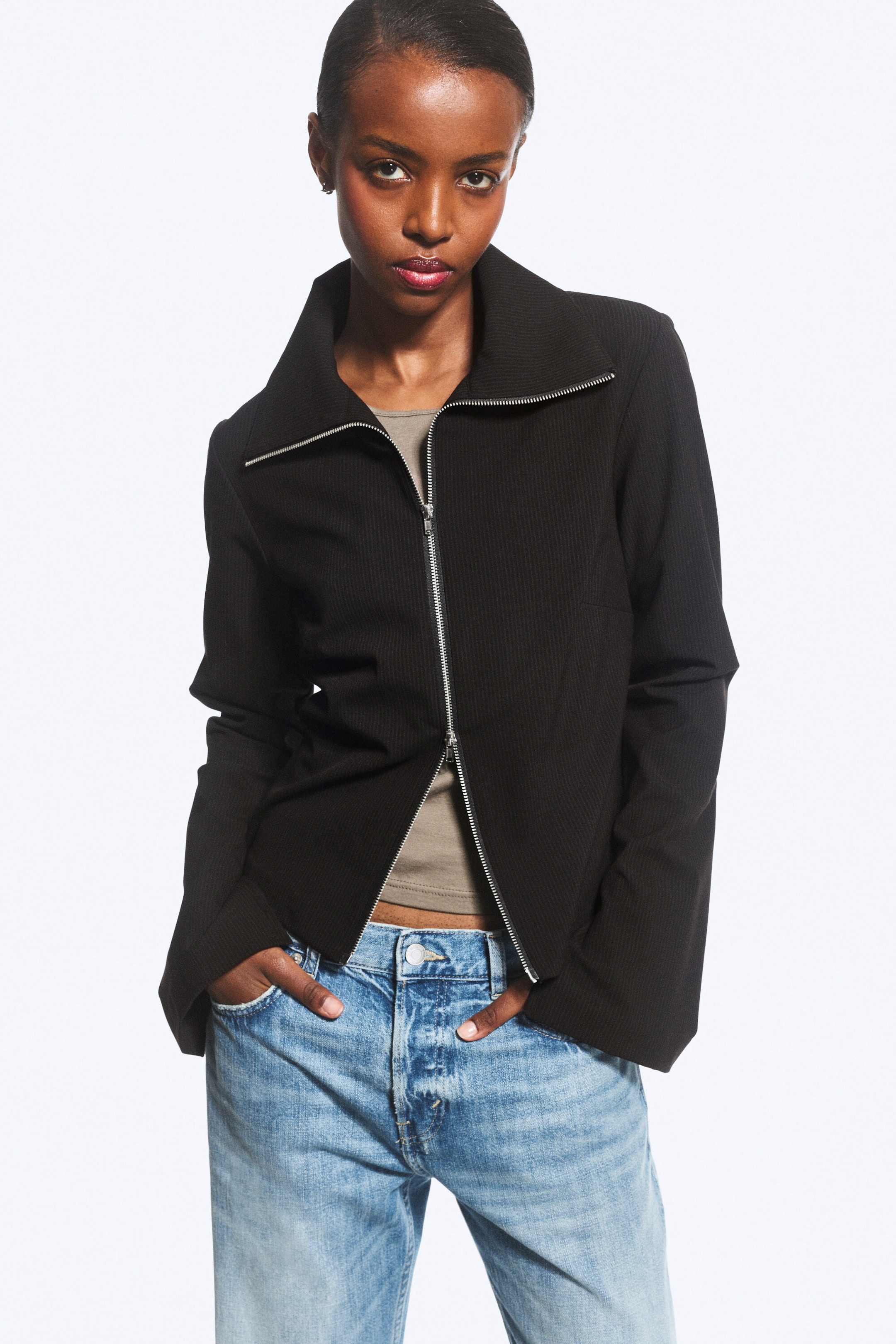 Striped Black - Slim Long-Sleeved Zip Shirt - 1