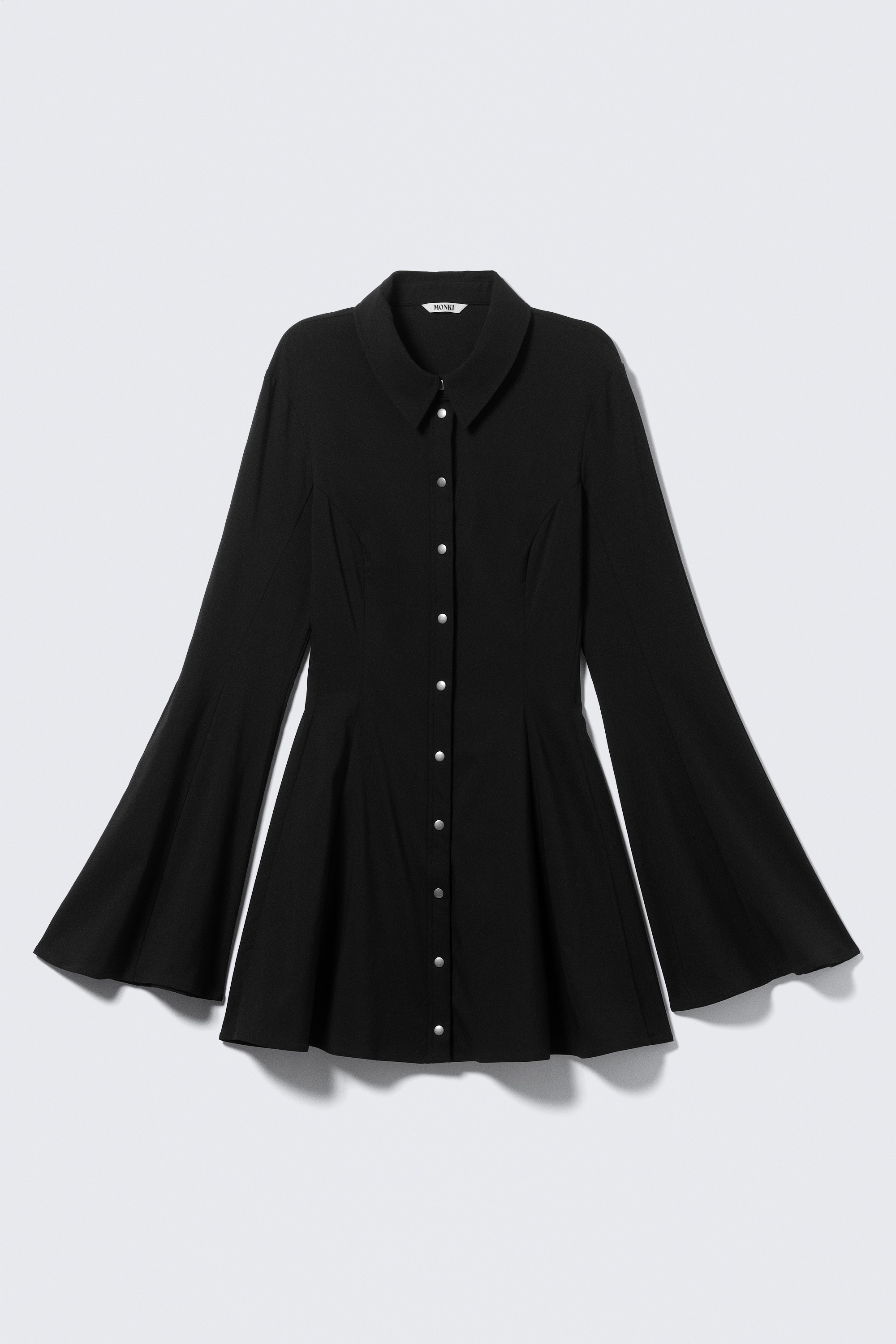 Košilové mini šaty s rozšířenou sukní - Černá