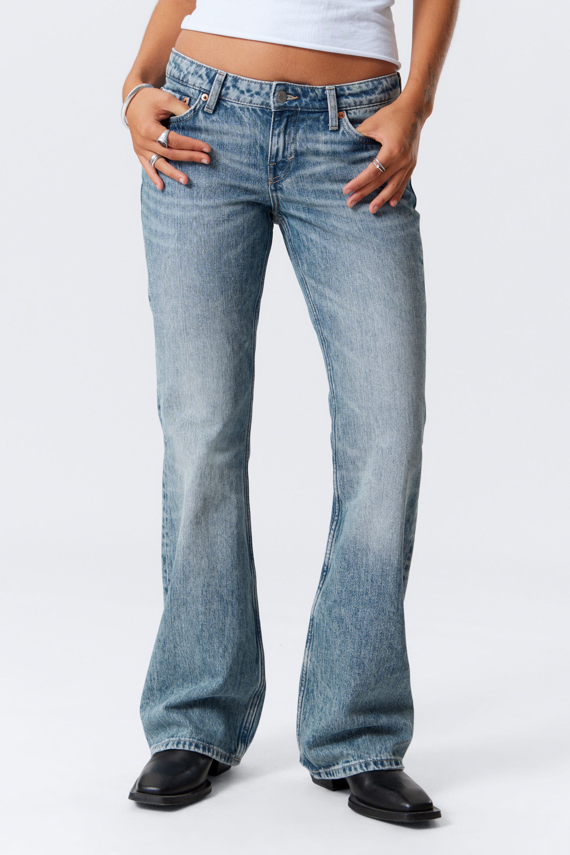 #79829D - Nova Low Rise Slim Bootcut Leg Jeans - 2
