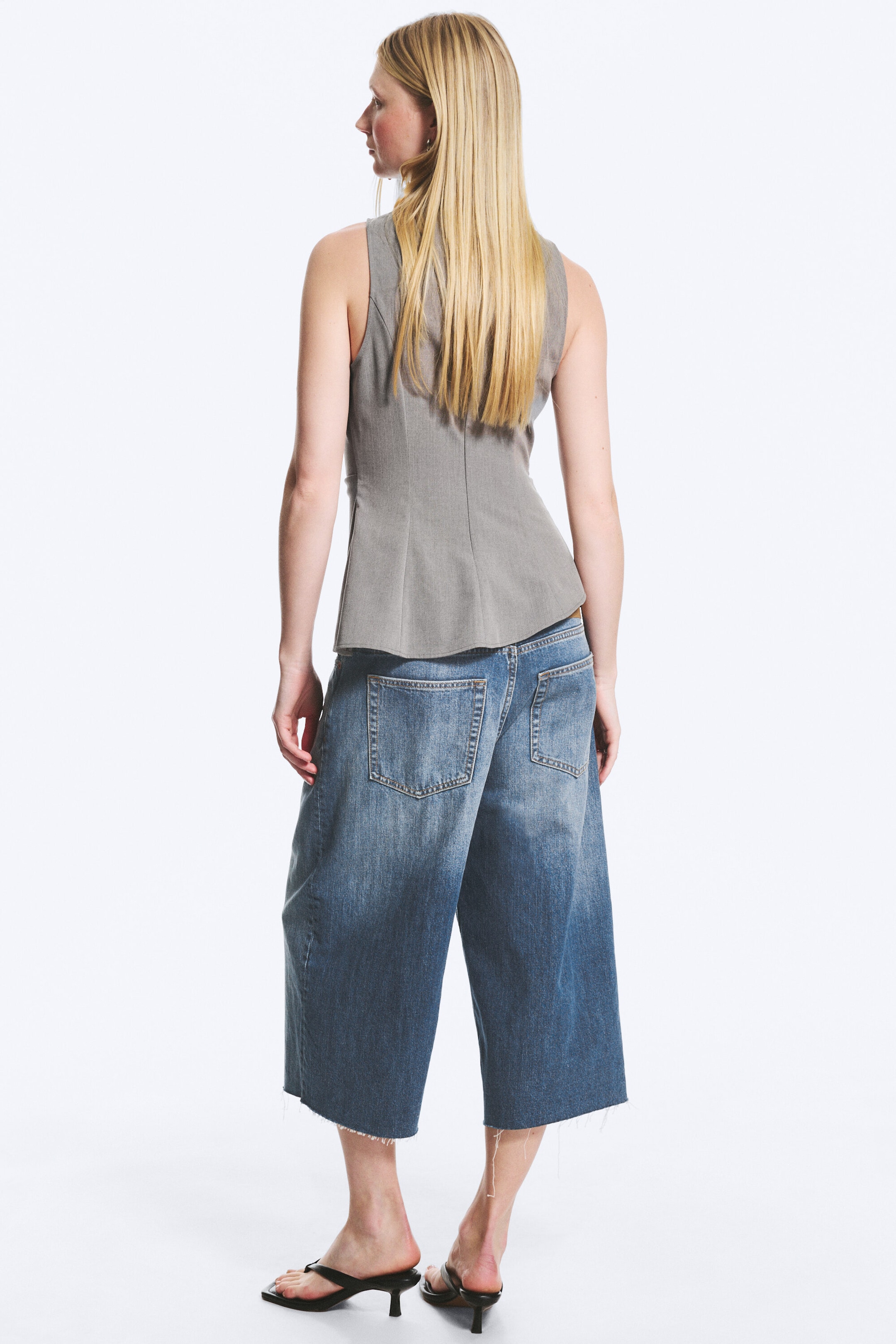 Shoreline Blue - Medium Blue - Low rise relaxed cropped denim shorts - 4