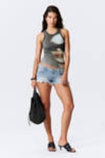 Wrapped Face - Ribbed Printed Tank Top - 1