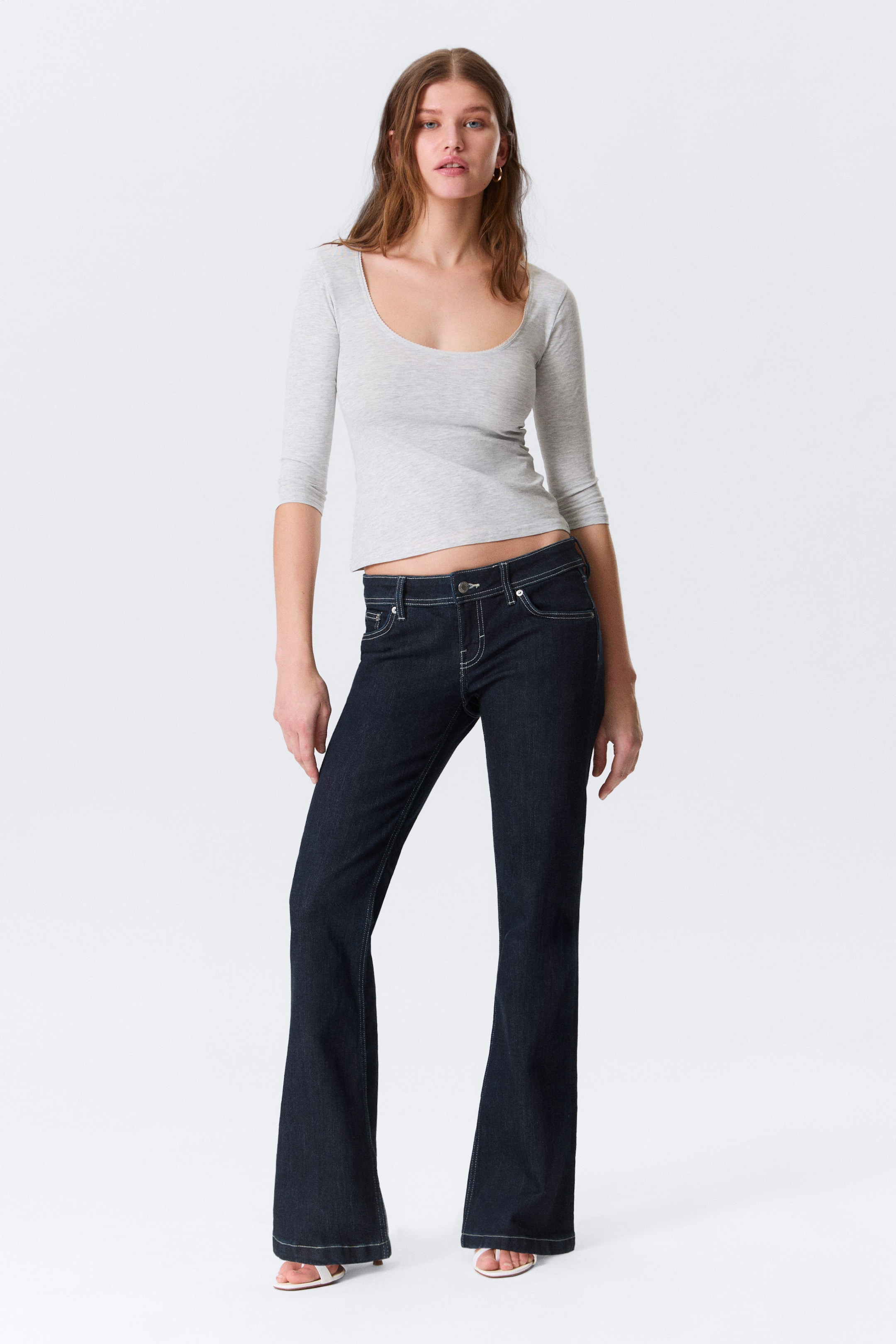 Blue Rinse - Dark Blue - Low Rise Slim Flared Leg Jeans - 2