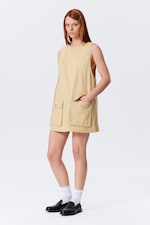 Jaune clair - Mini robe chasuble saharienne en toile de coton - 2