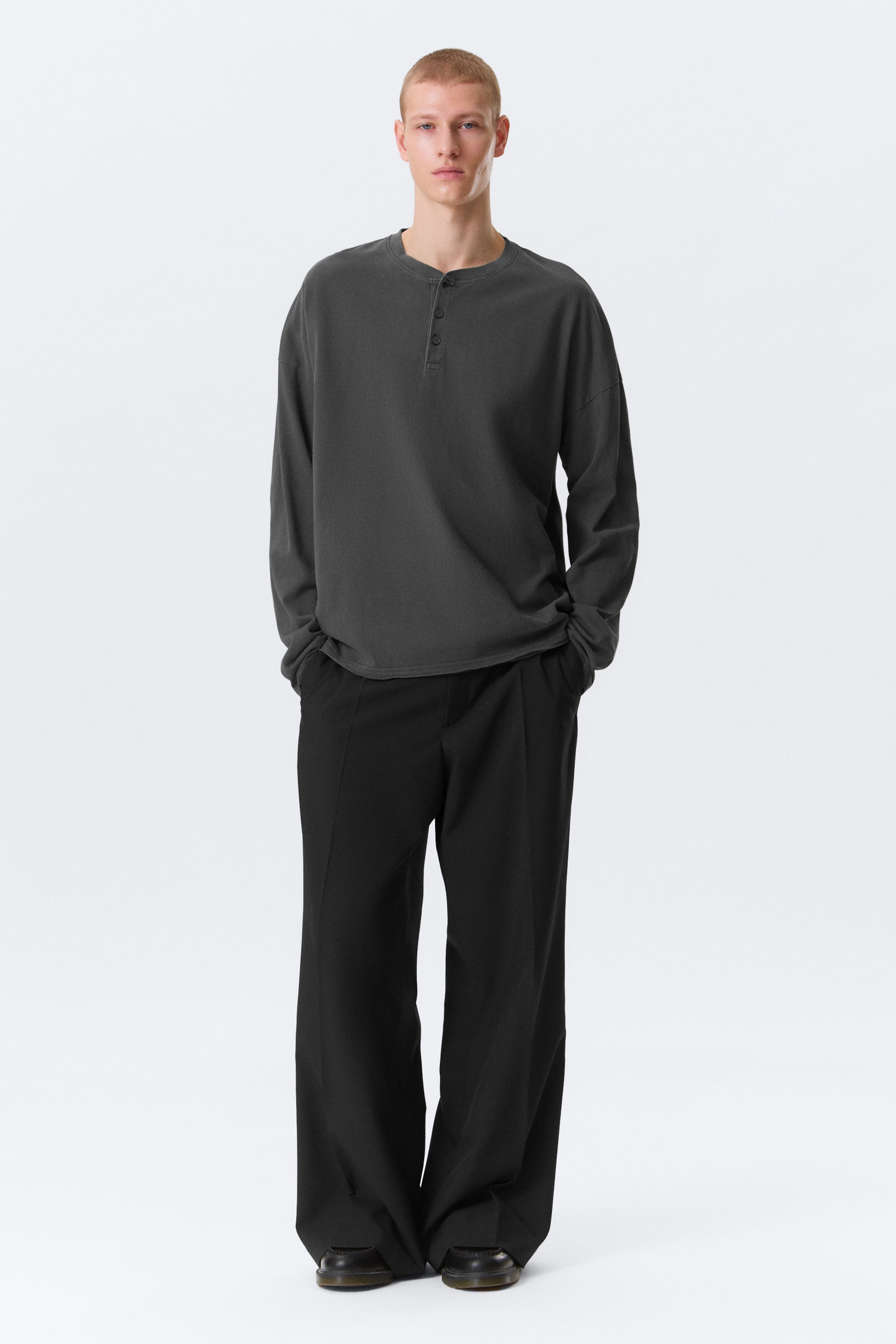 Dark Grey - Loose Long-Sleeved Henley T-shirt - 2