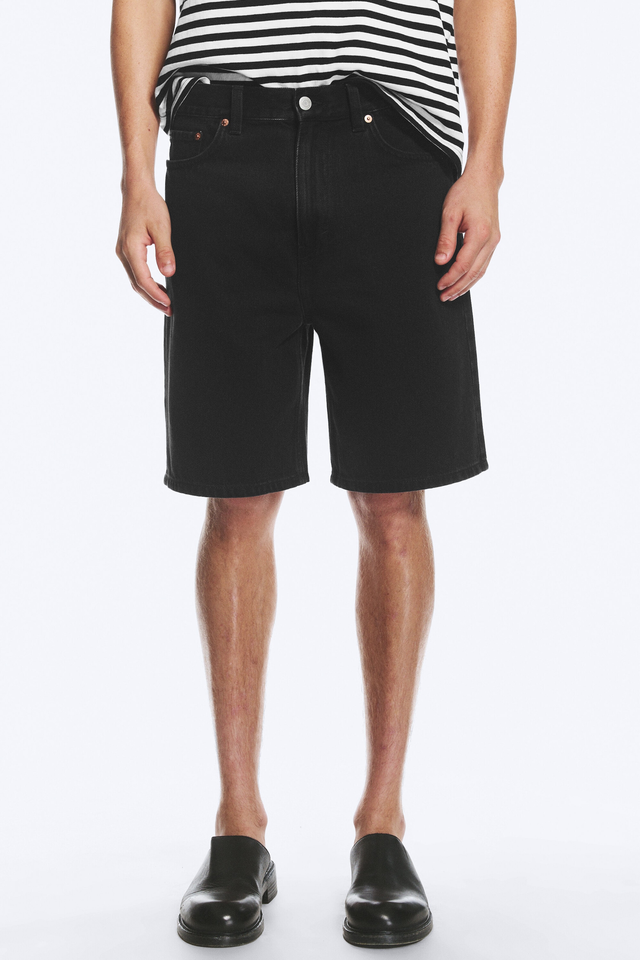 Tuned Black - Galaxy Mid Rise Loose Denim Shorts - 2