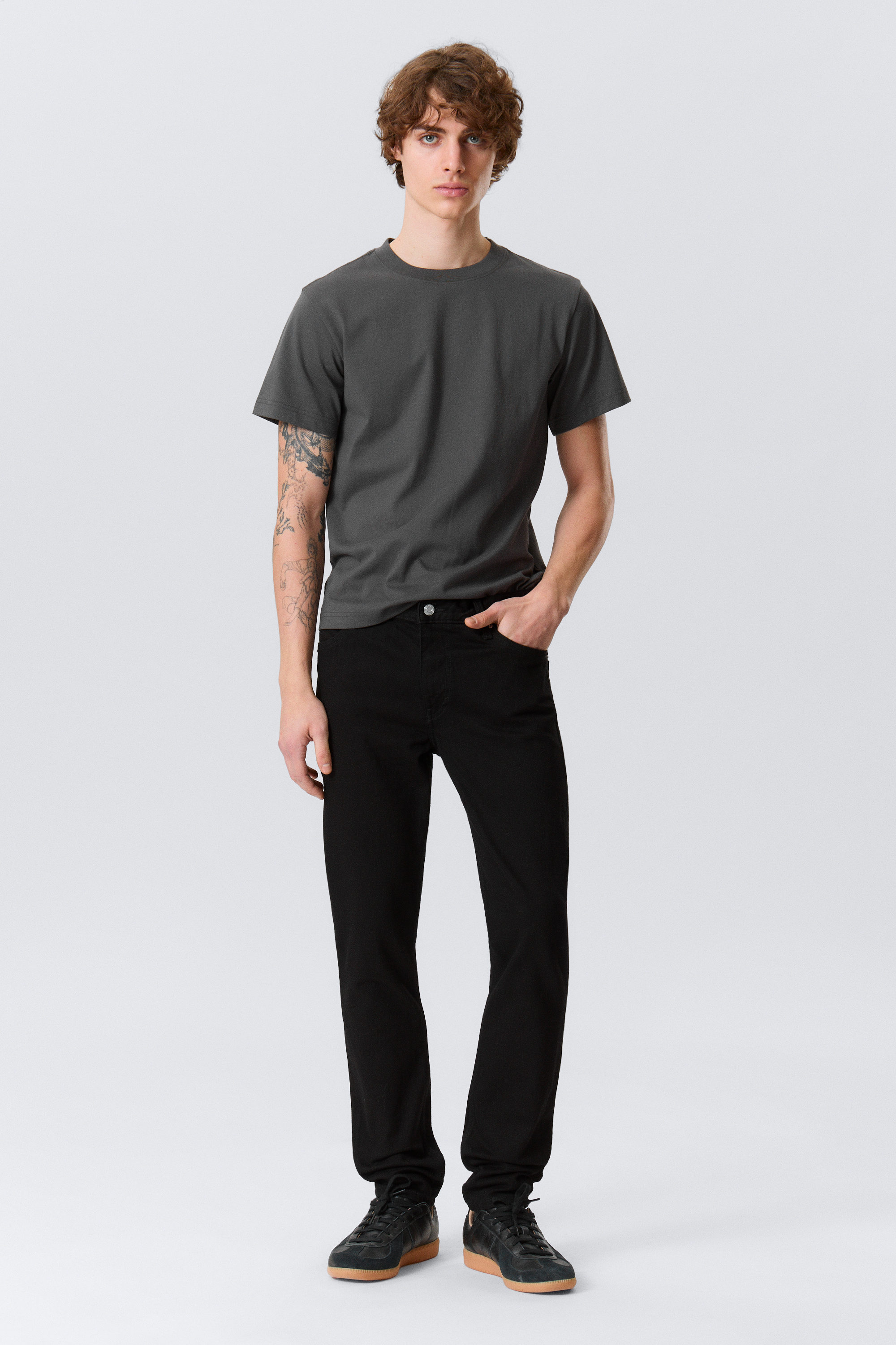 Almost Black - Black - Sunday Slim Tapered Leg Jeans - 2