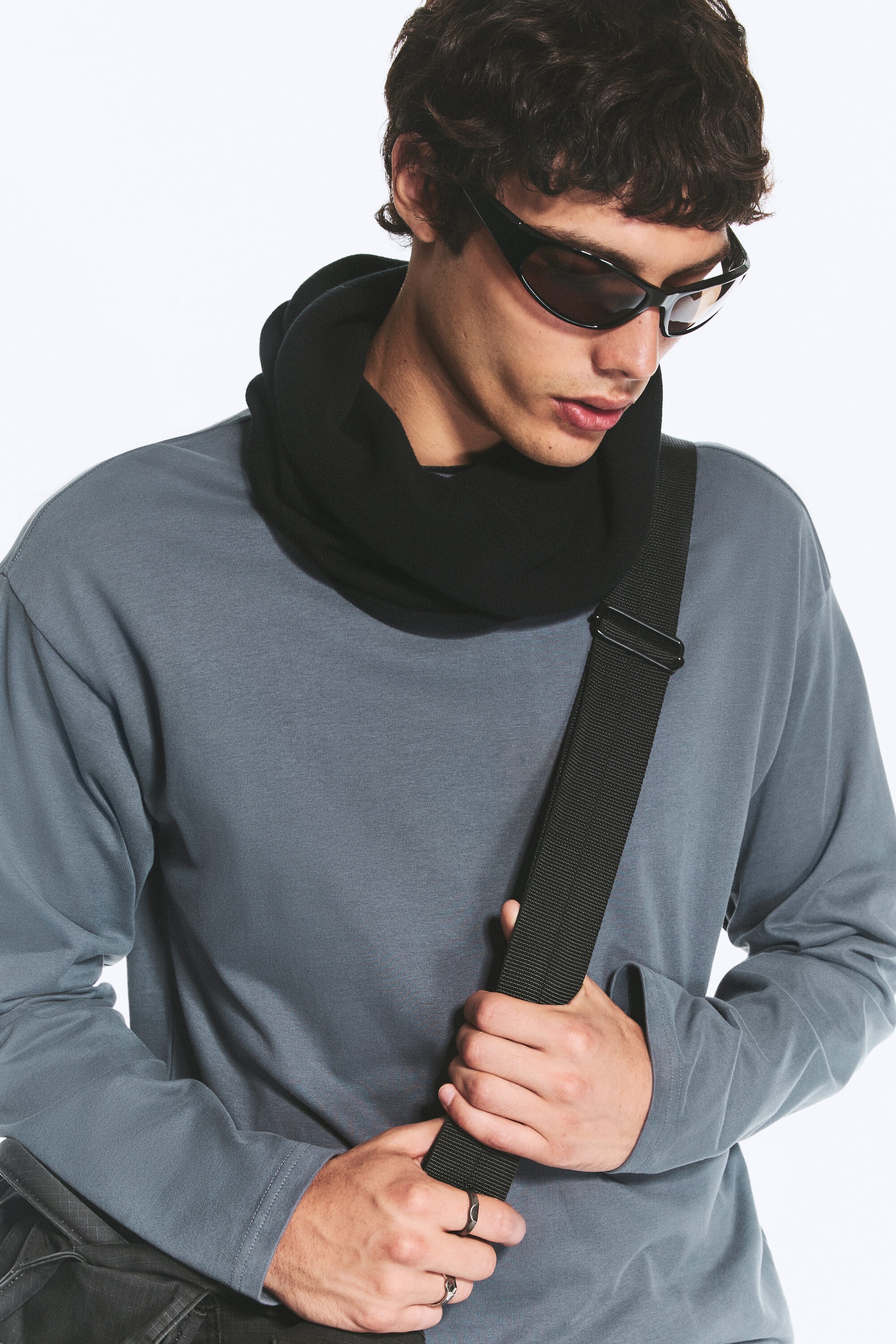Black - Knitted Tube Neck Warmer - 1