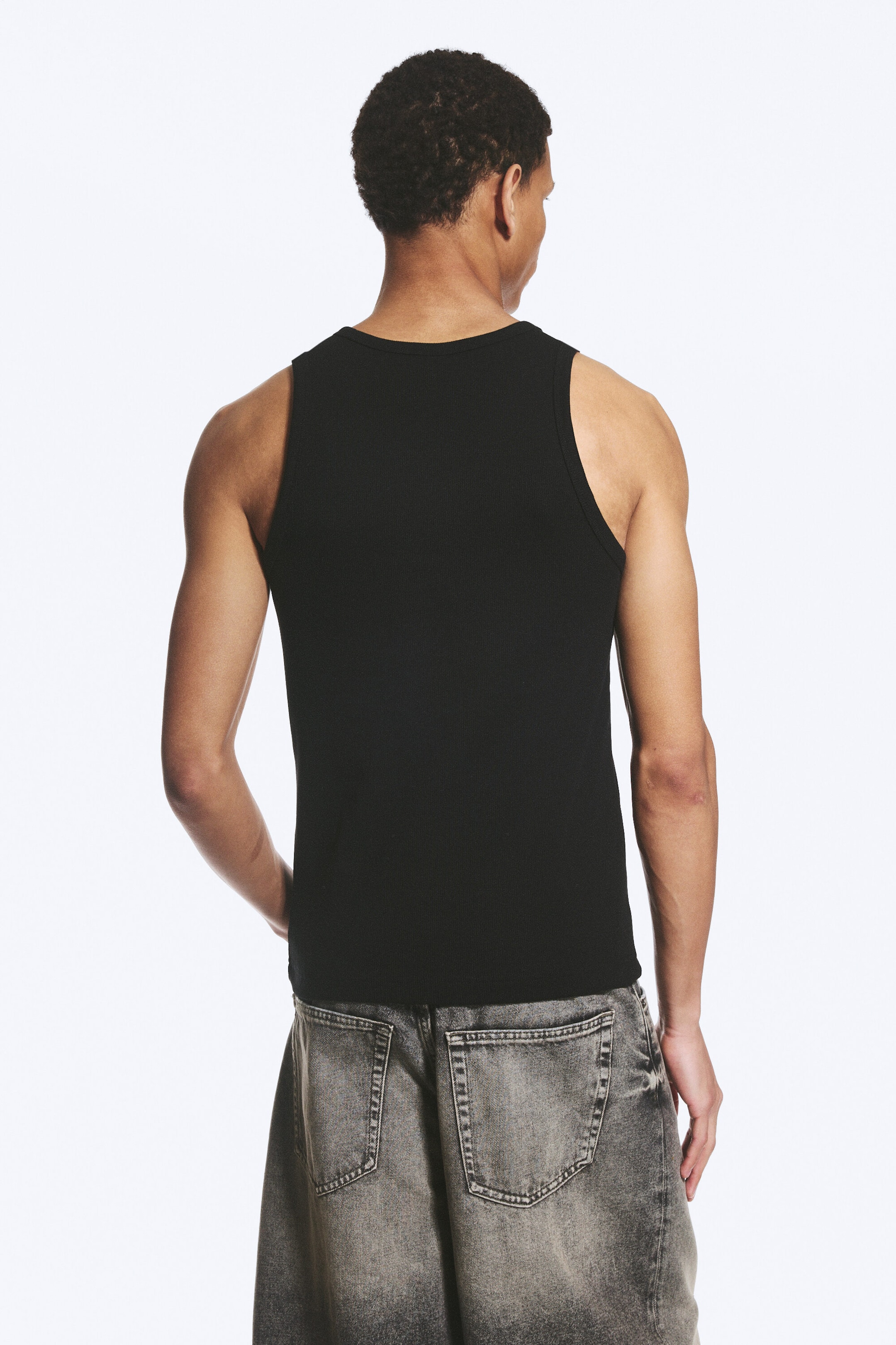 Black - 3-Pack Classic Tank Top - 2