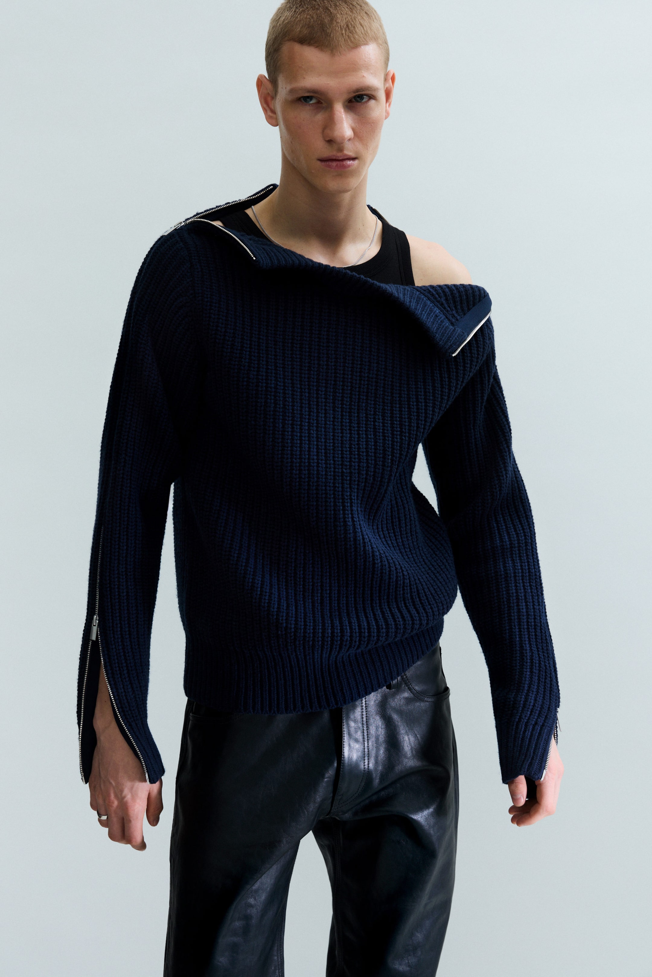 Navy Blue - Slim Zip-Sleeve Wool Sweater - 1