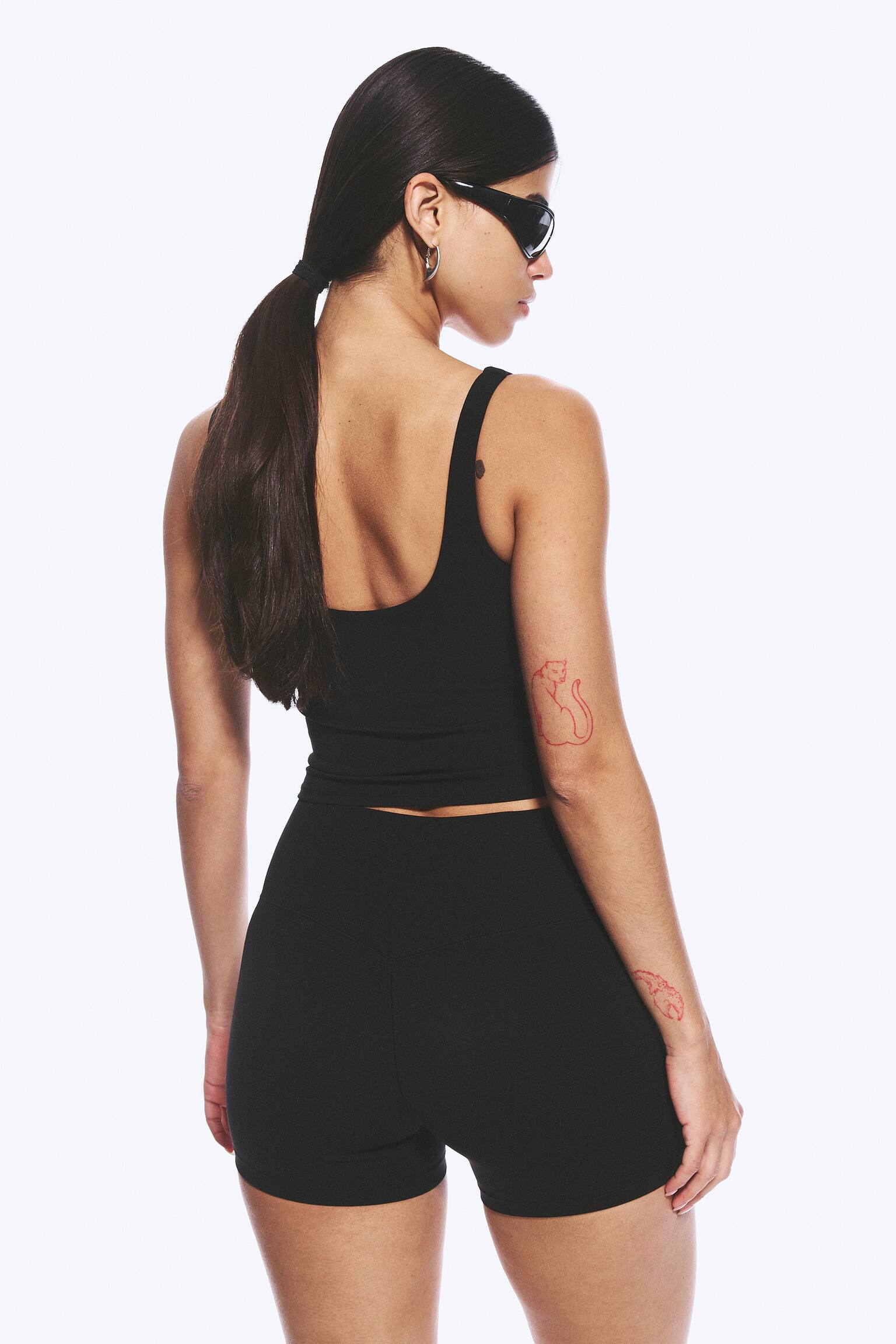 Top desportivo cropped plunge - Preto/Branco/Cinzento - 6