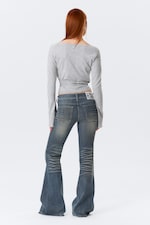 Grau meliert - Wickelstrickjacke mit V-Ausschnitt - 3