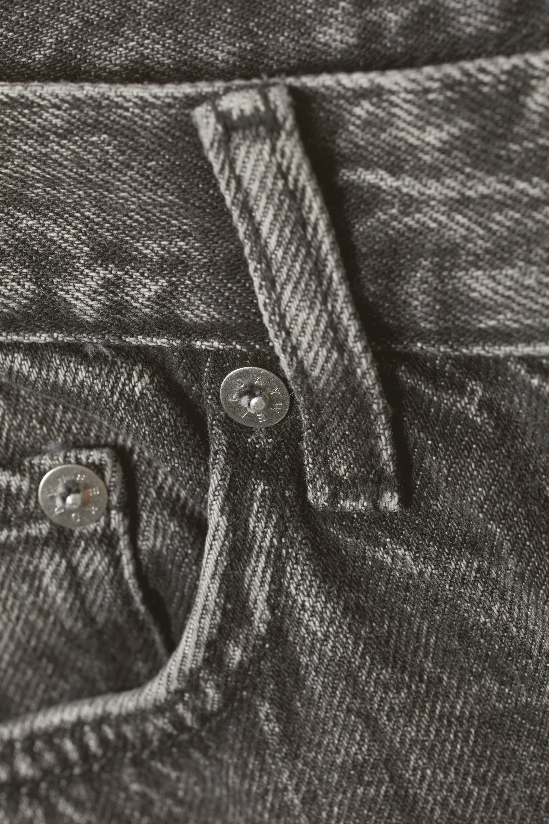 Black Stonewash - Galaxy Mid Rise Loose Straight Jeans - 2