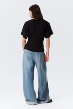 Schwarz - DRAPIERTES, ENG ANLIEGENDES T-SHIRT - 2