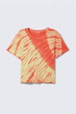 Helderrood tie-dye - Cropped geribbeld katoenen T-shirt met print - 4