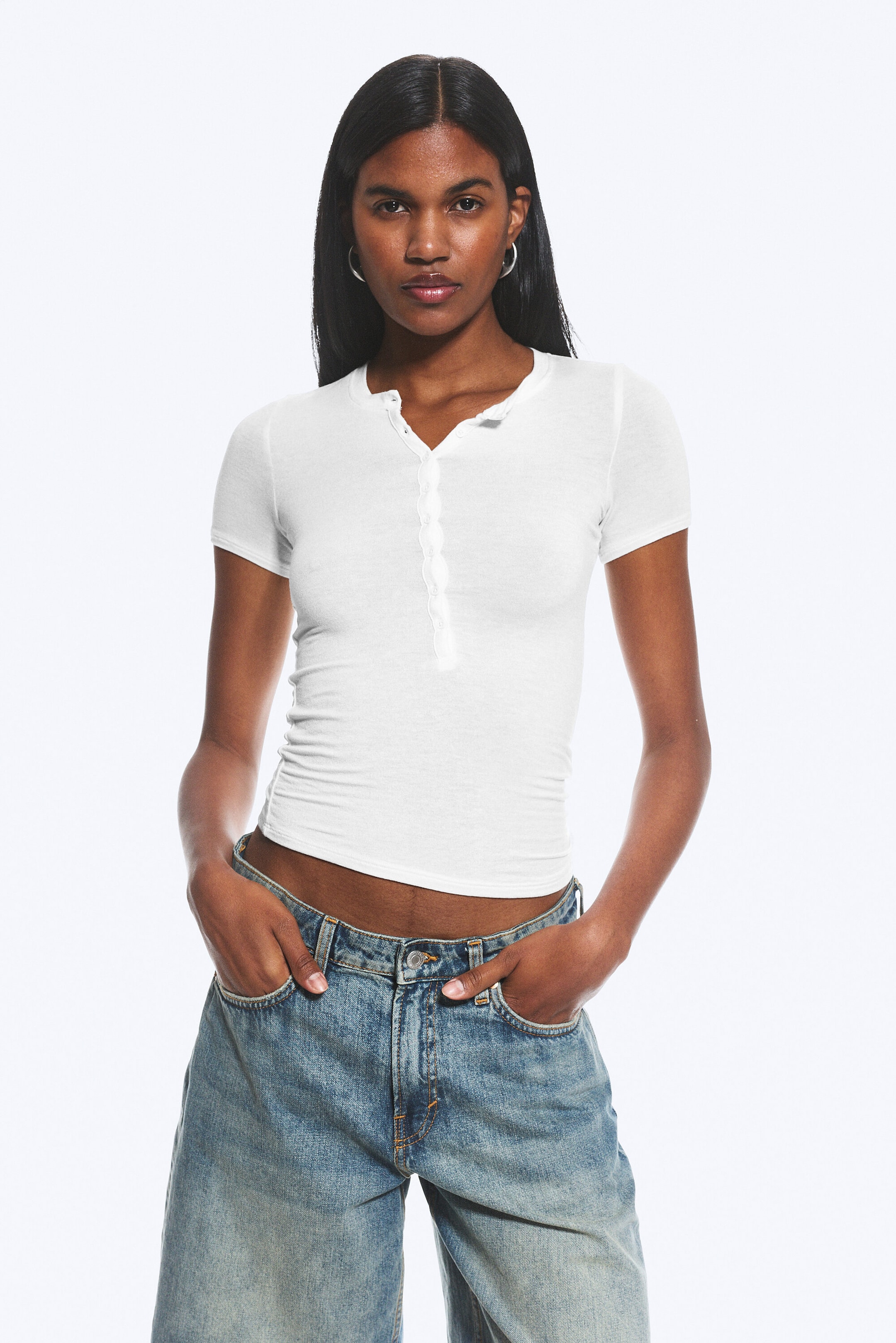 Weiß - Kurzärmliges Henley-Top - 1