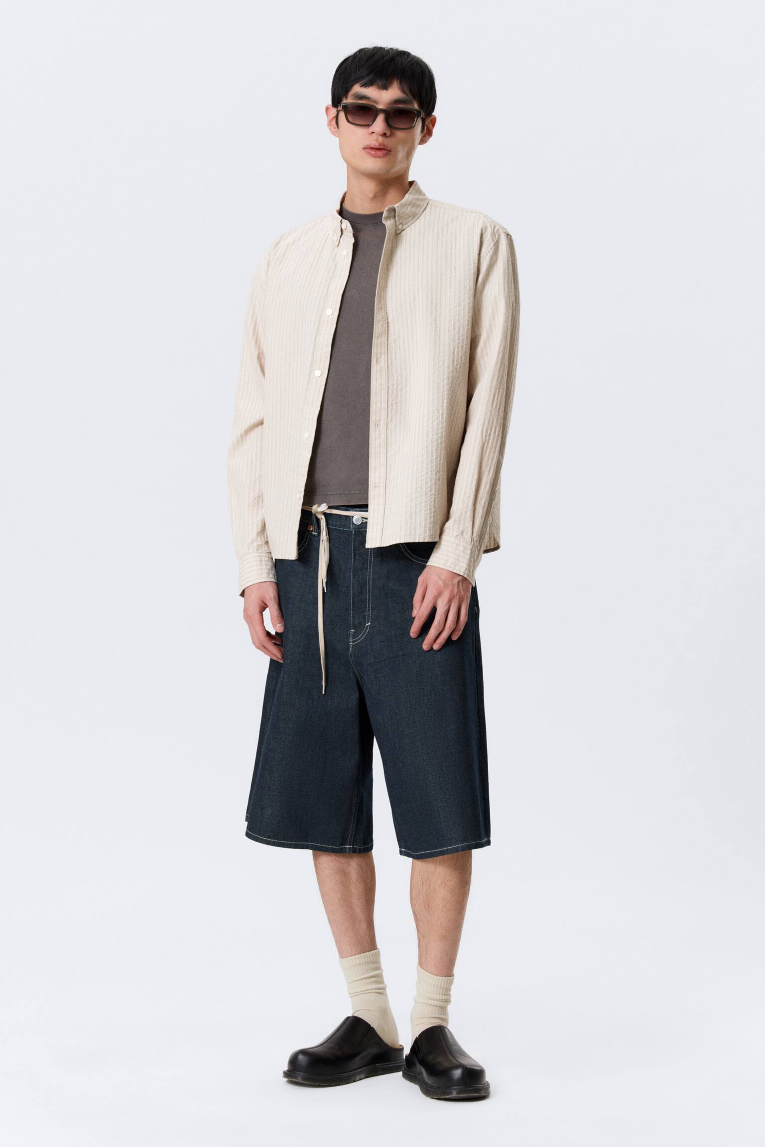 Релаксирана риза с копчета на райета - Райе бежово/Раиран кафяв цвят - 3