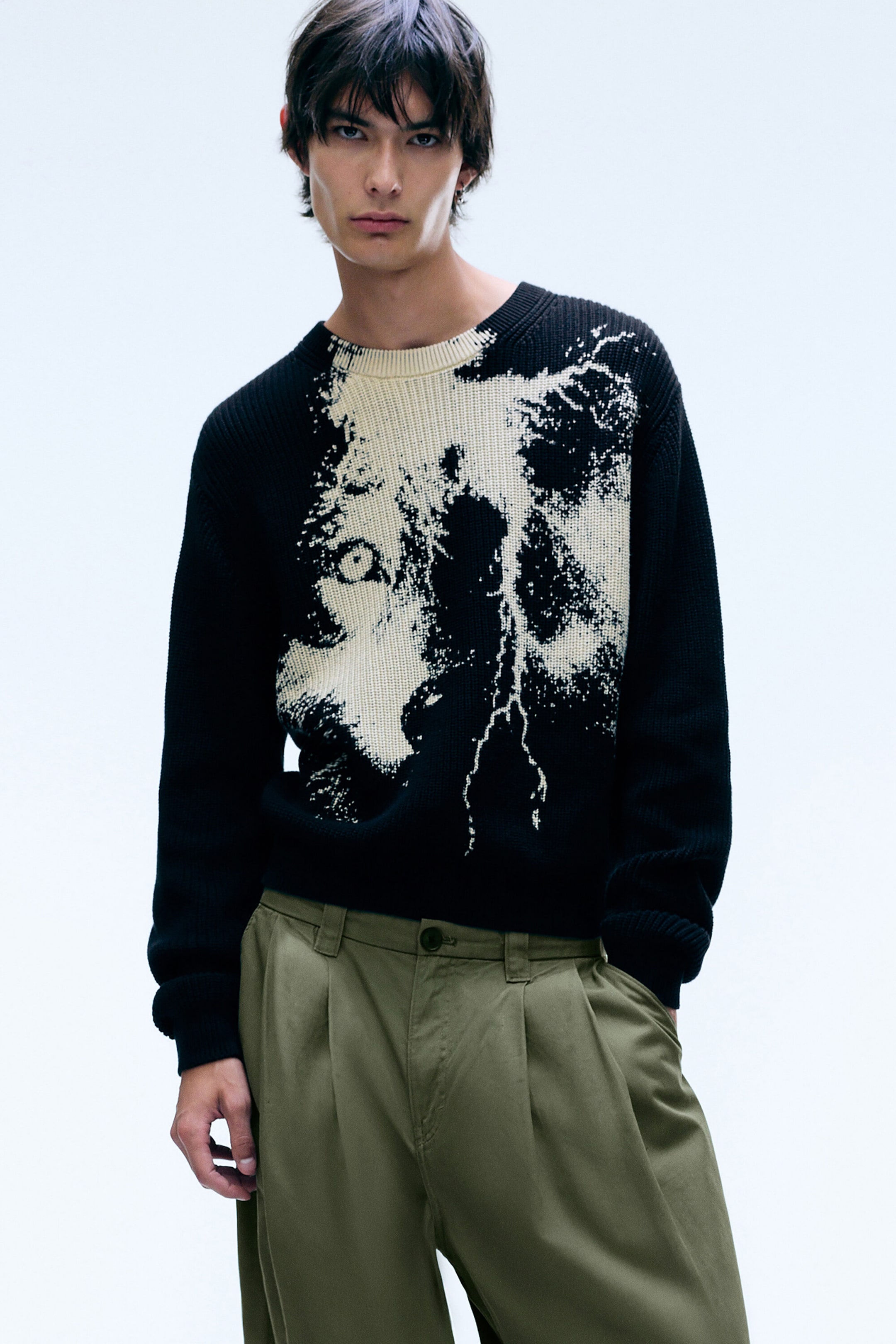Schwarz - Blitz - Grafischer Strickpullover - 2