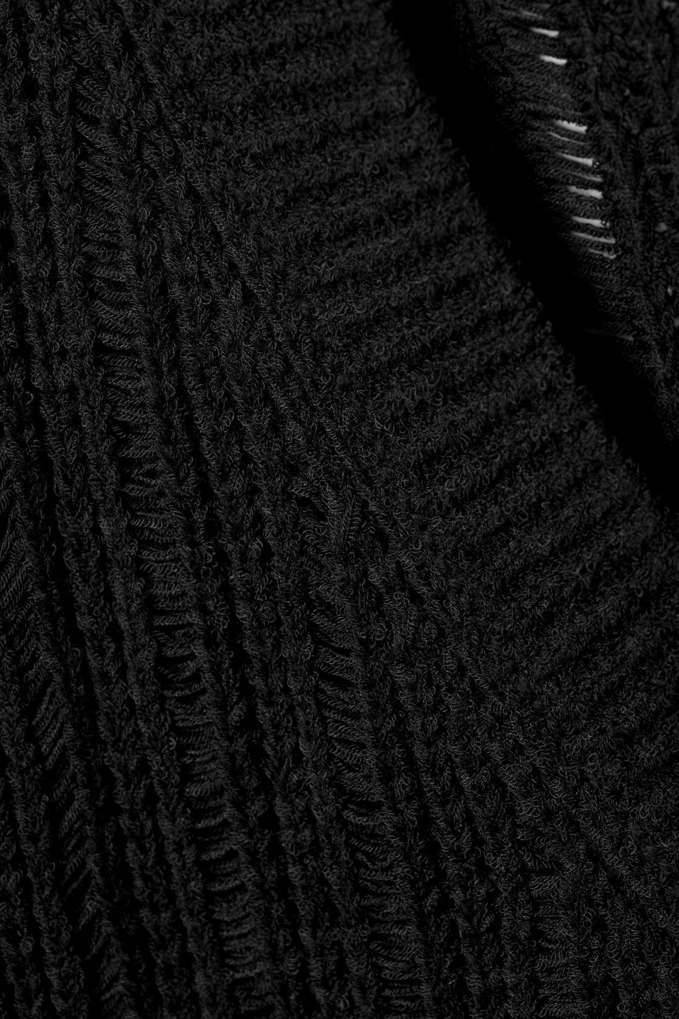 Black - Farila Oversized Distressed Sweater - 2