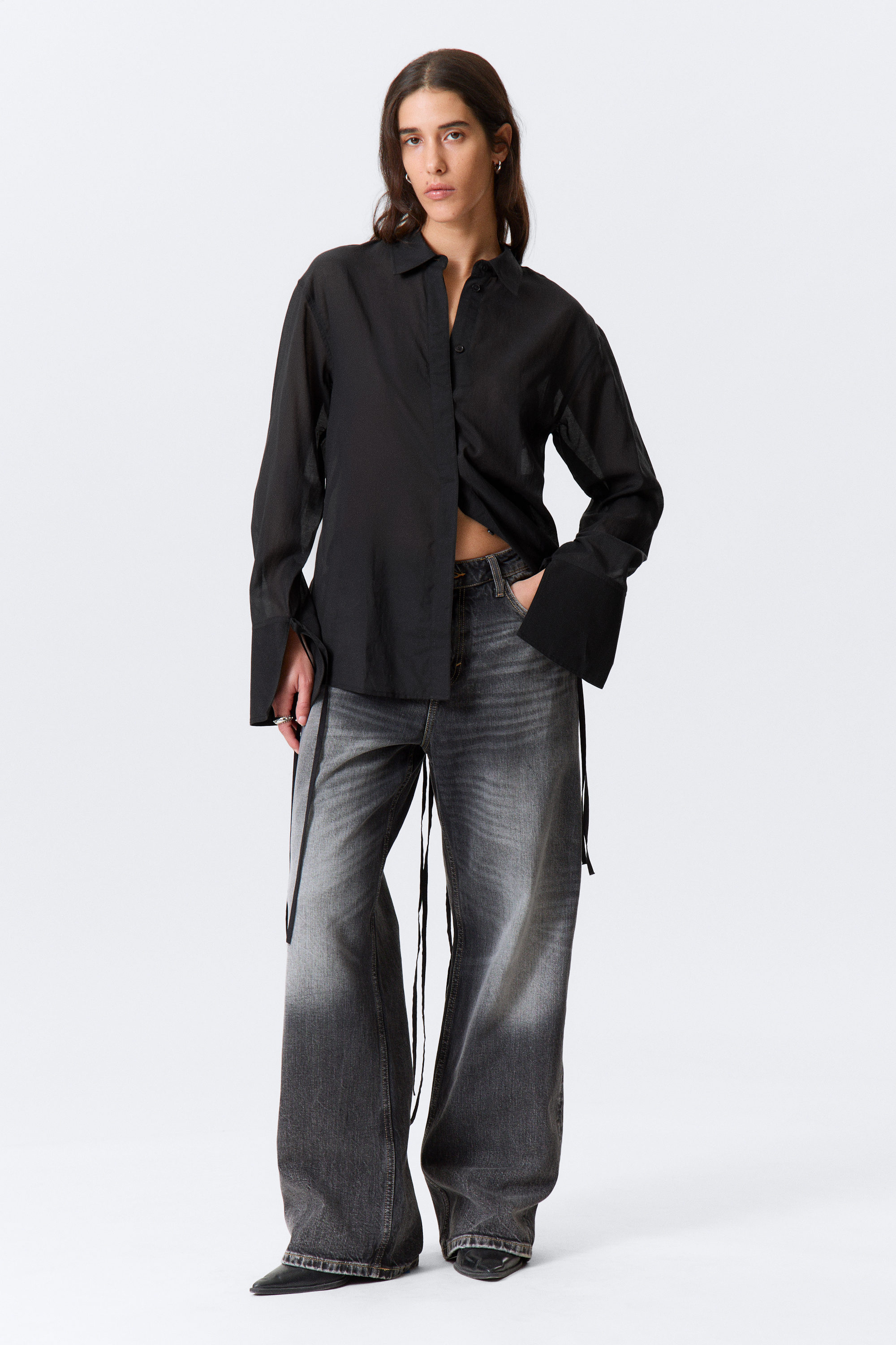 Black - Long-Sleeved Open Back Tie Shirt - 2