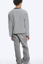 Weiß & Navy gestreift - Boxy Longsleeve mit lockerer Passform - 5