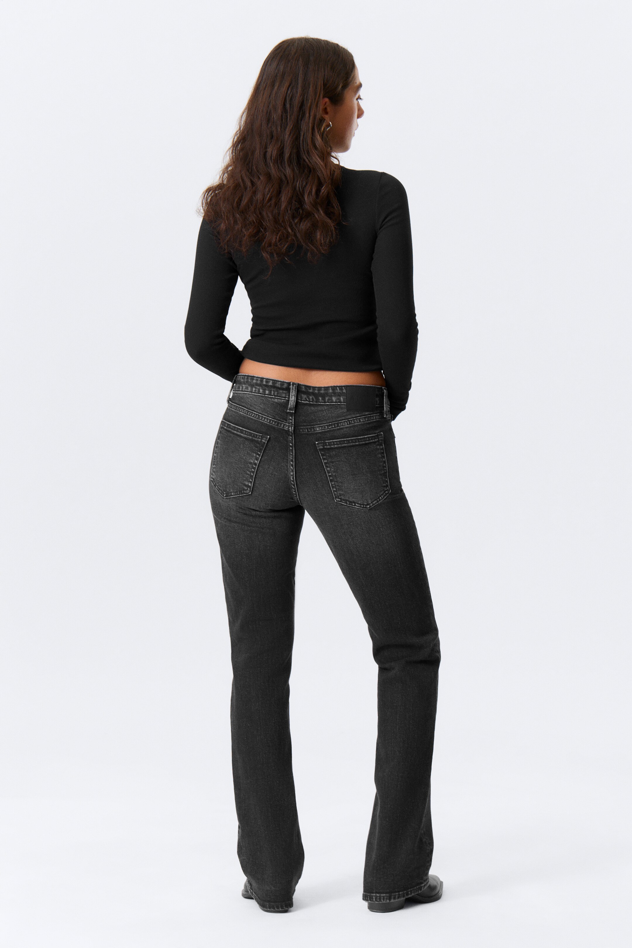 Visualizza immagine più grande: Tension Mid Rise Slim Bootcut Leg Jeans - Paloma Black - Nero - DONNA | H&M IT 4