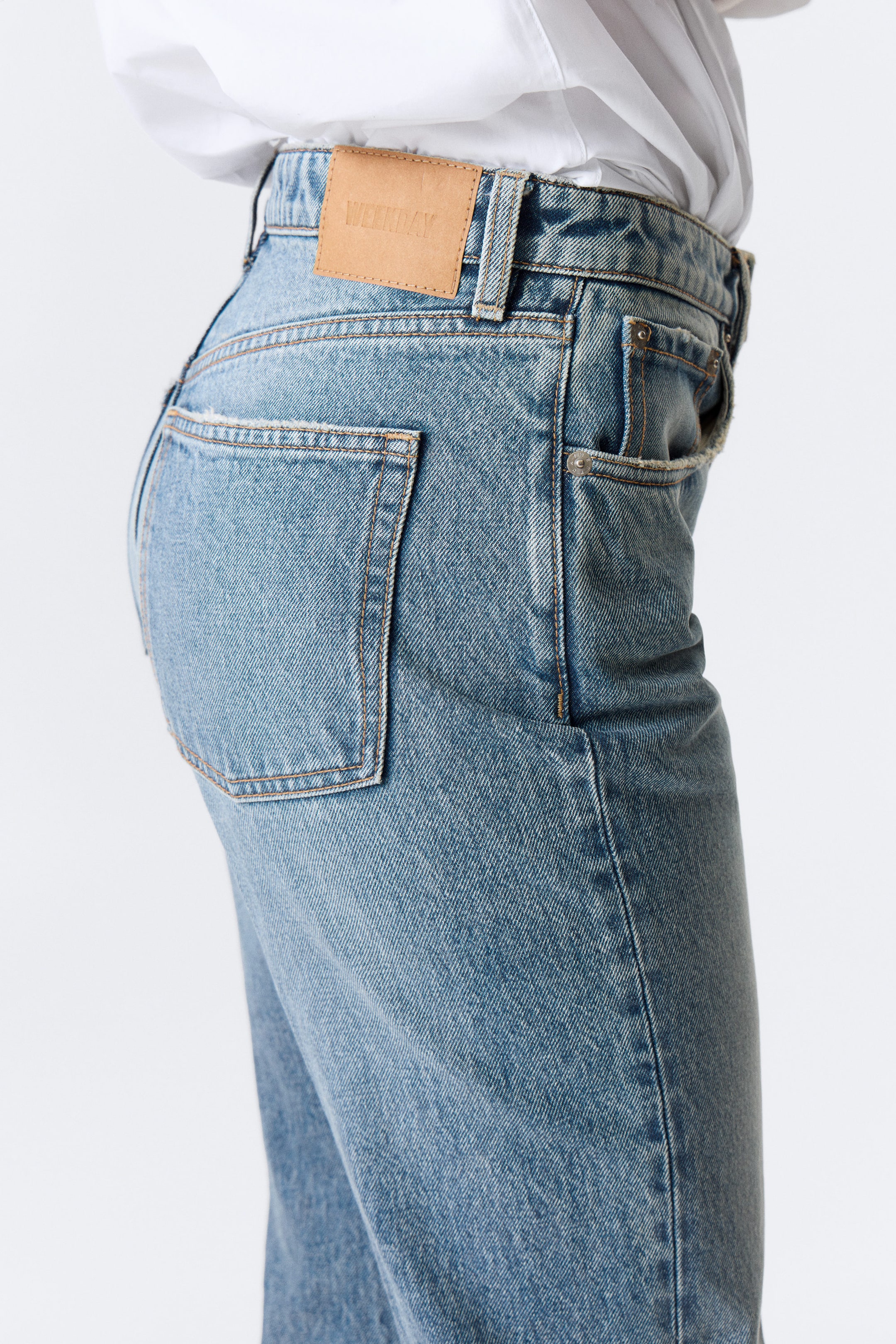 Mid Blue - Medium Blue - Origin Mid Rise Regular Straight Leg Jeans - 2