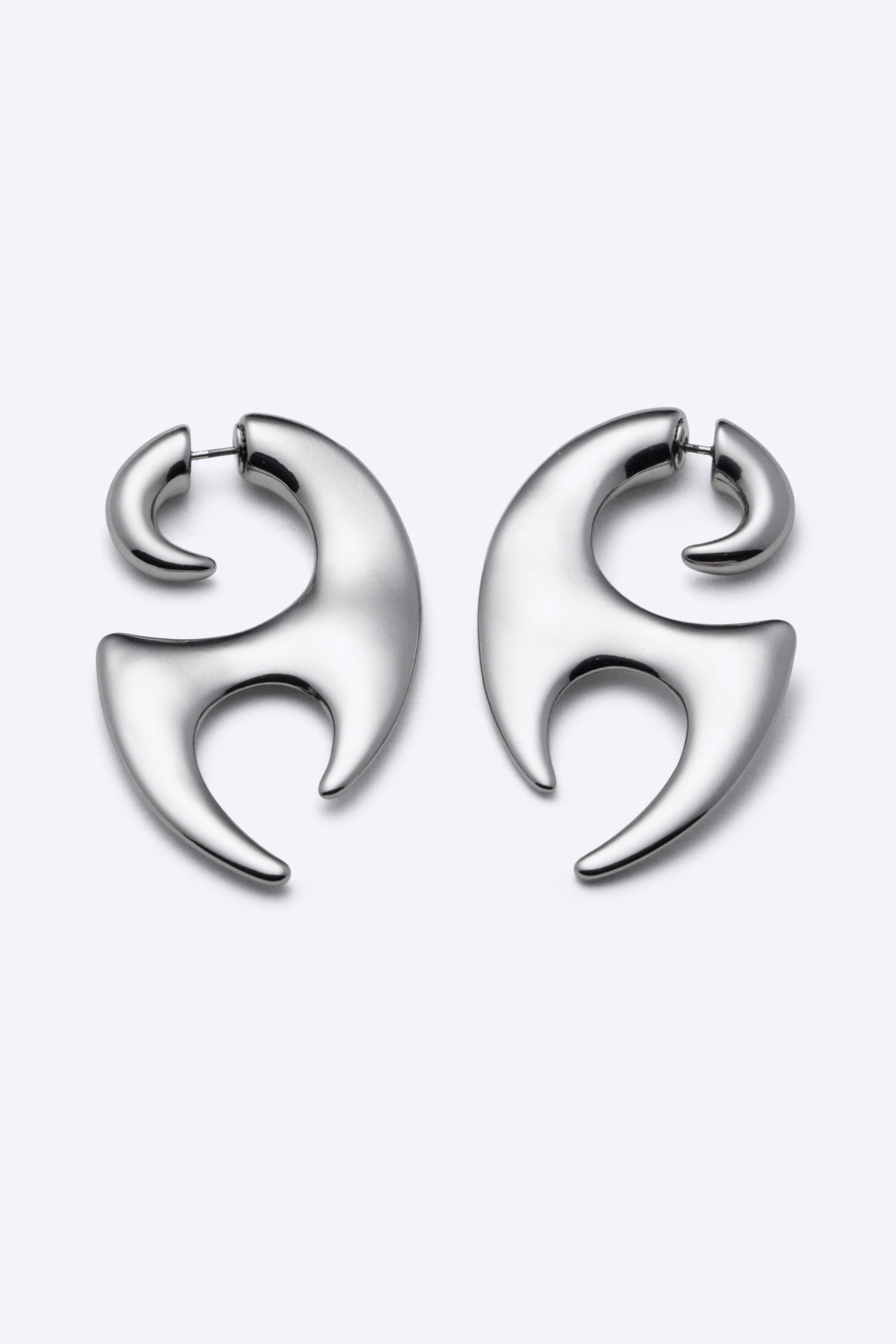 Grey Silver - Asymmetrical statement earrings - 2