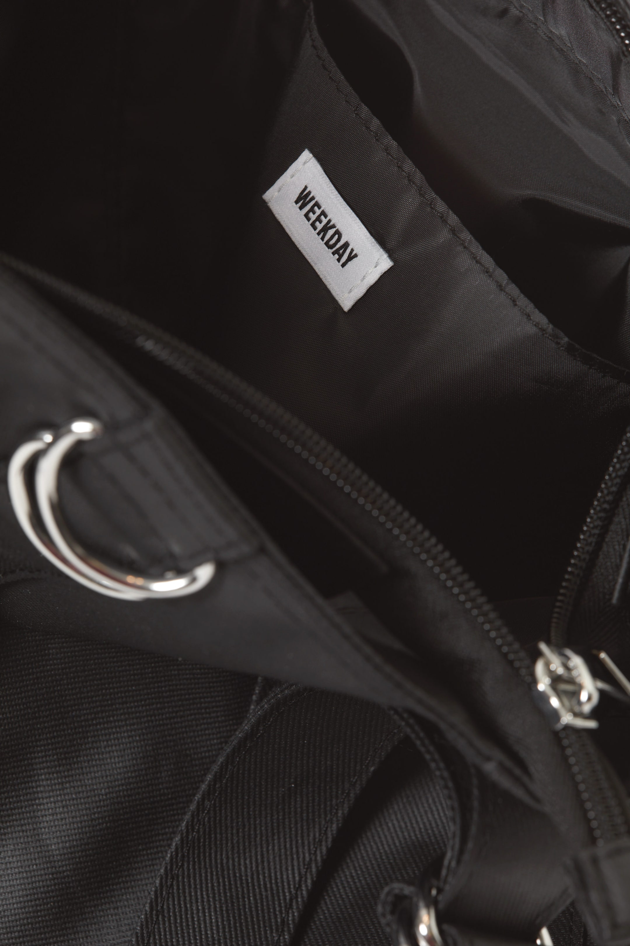 Black - D-Ring Bag - 2