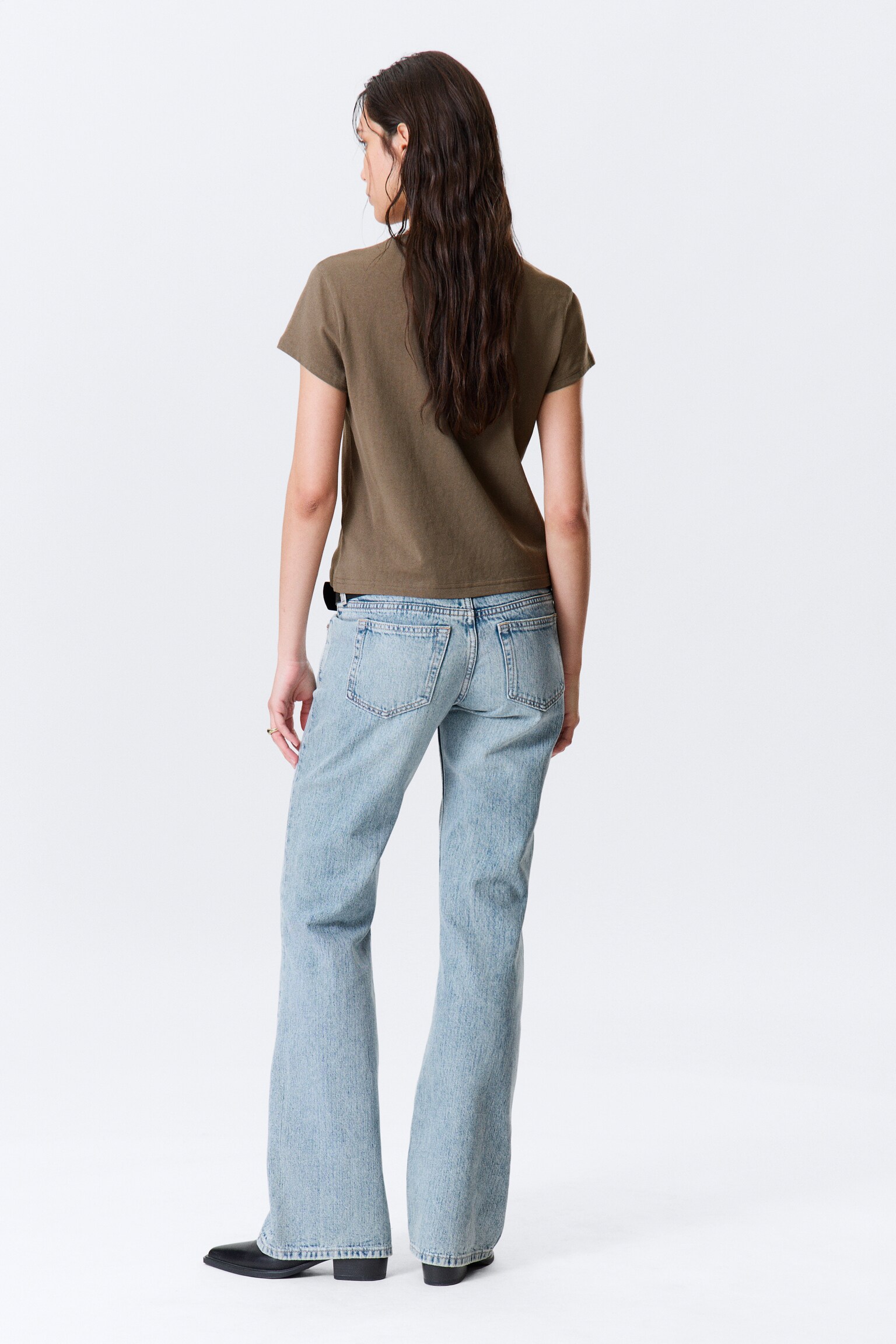 Jean bootcut ajusté taille basse Nova - Lip Blue - Bleu clair/Black Rinse - Noir/Board Blue - Bleu moyen/Brick Blue - Bleu clair/Mine Blue – Bleu moyen/Blue Stream - Bleu moyen/Lake Blue - Bleu moyen/Deep Sea Blue - Bleu foncé/Topaz - Marron foncé - 3