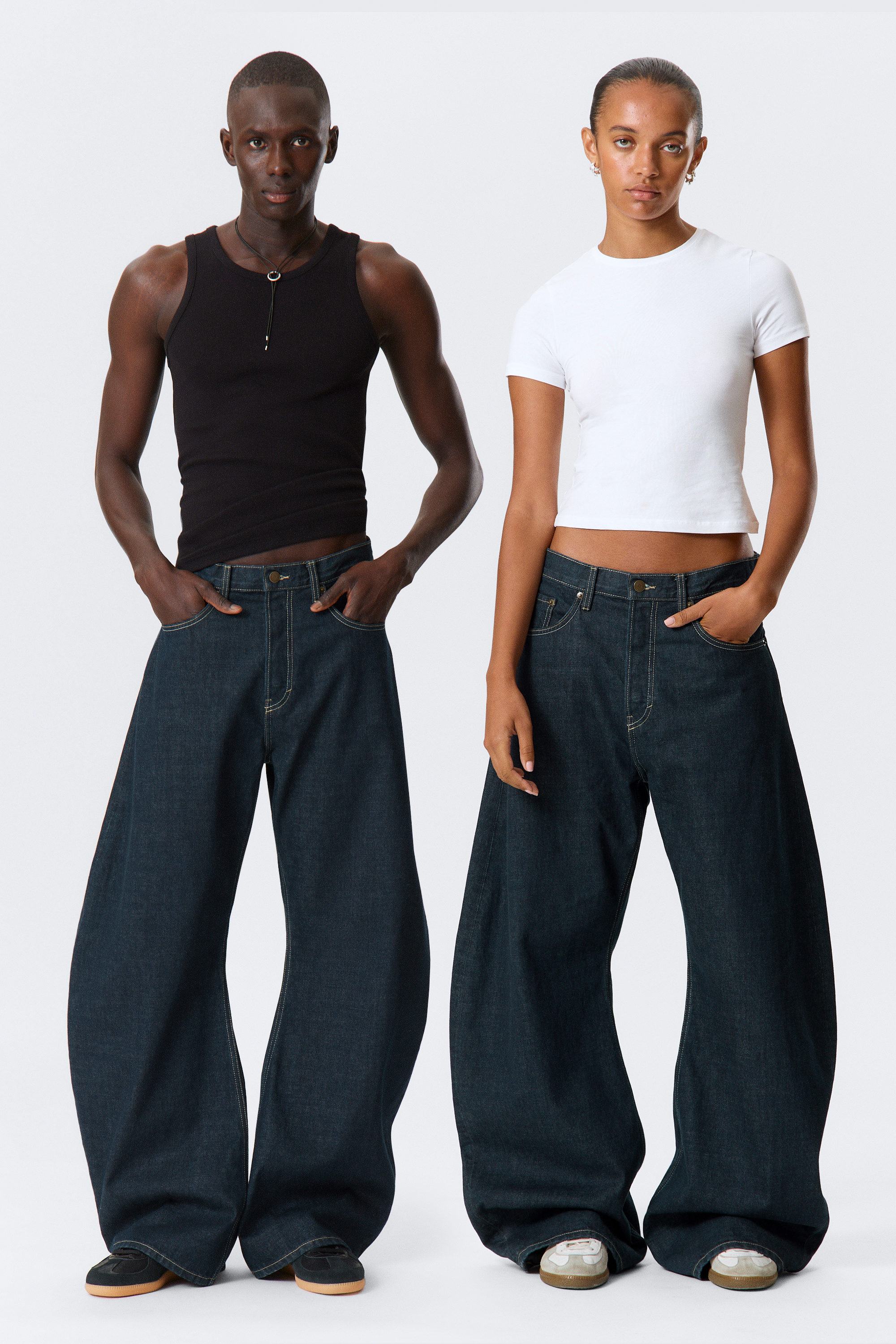 Blue - Solera Loose Barrel Jeans - 2