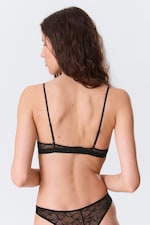 Noir - Soutien-gorge en dentelle tourbillonnante à encolure dégagée - 2