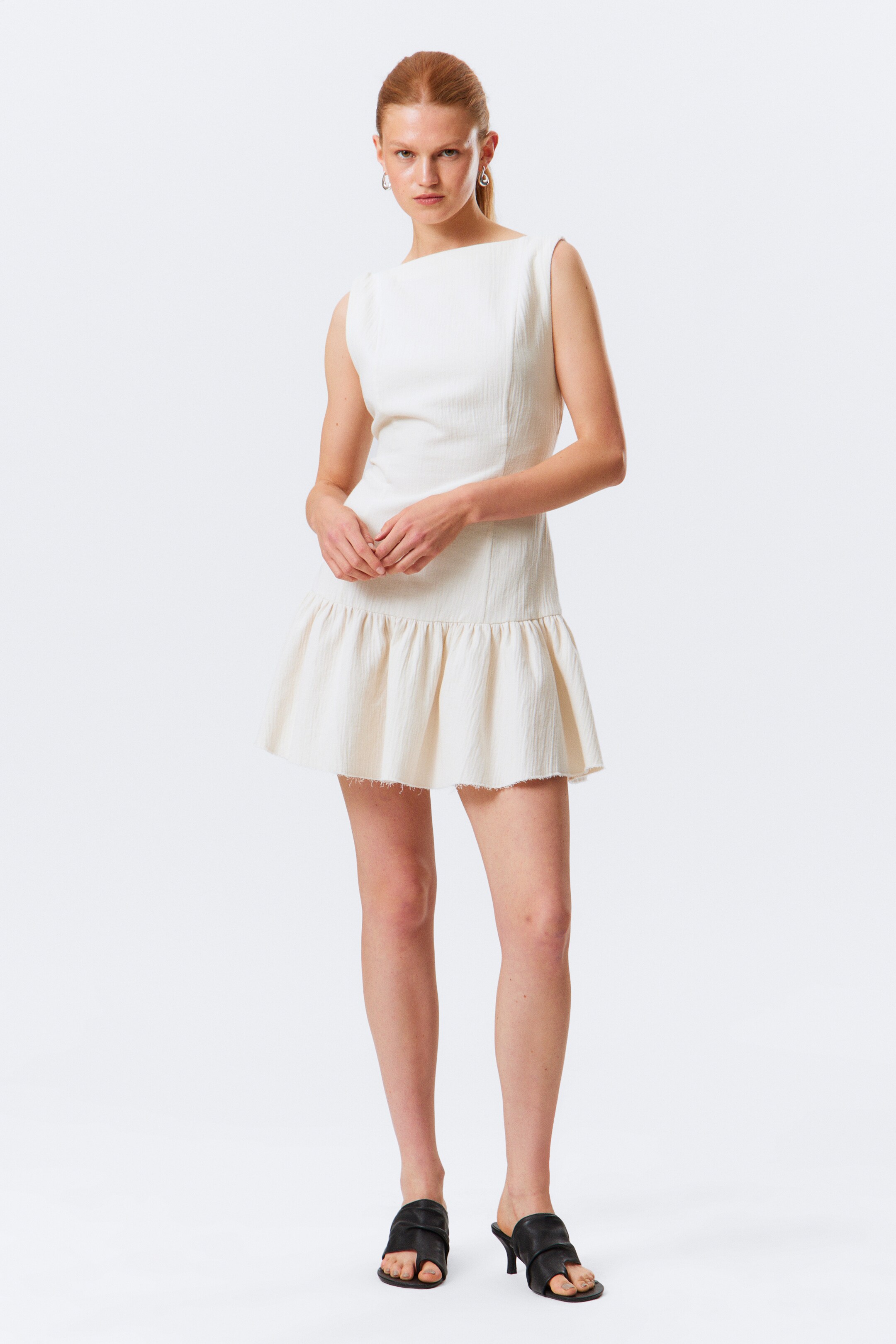 Vezi imaginea mai mare: Sleeveless Twill Mini Dress - White - FEMEI | H&M RO 1