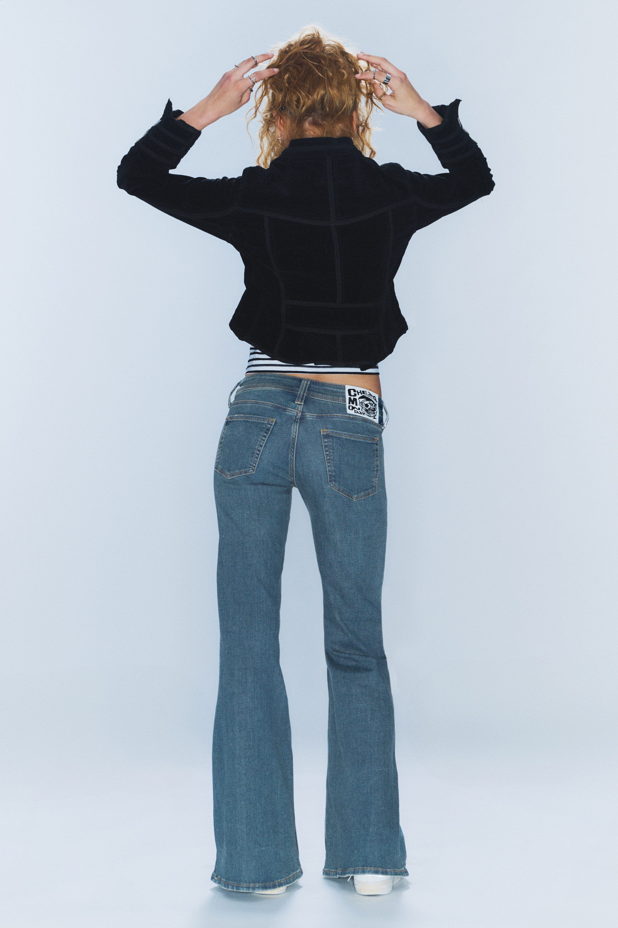 Blue Tide - Dunkelblau - Skinny-Jeans mit Schlag und niedrigem Bund - 2
