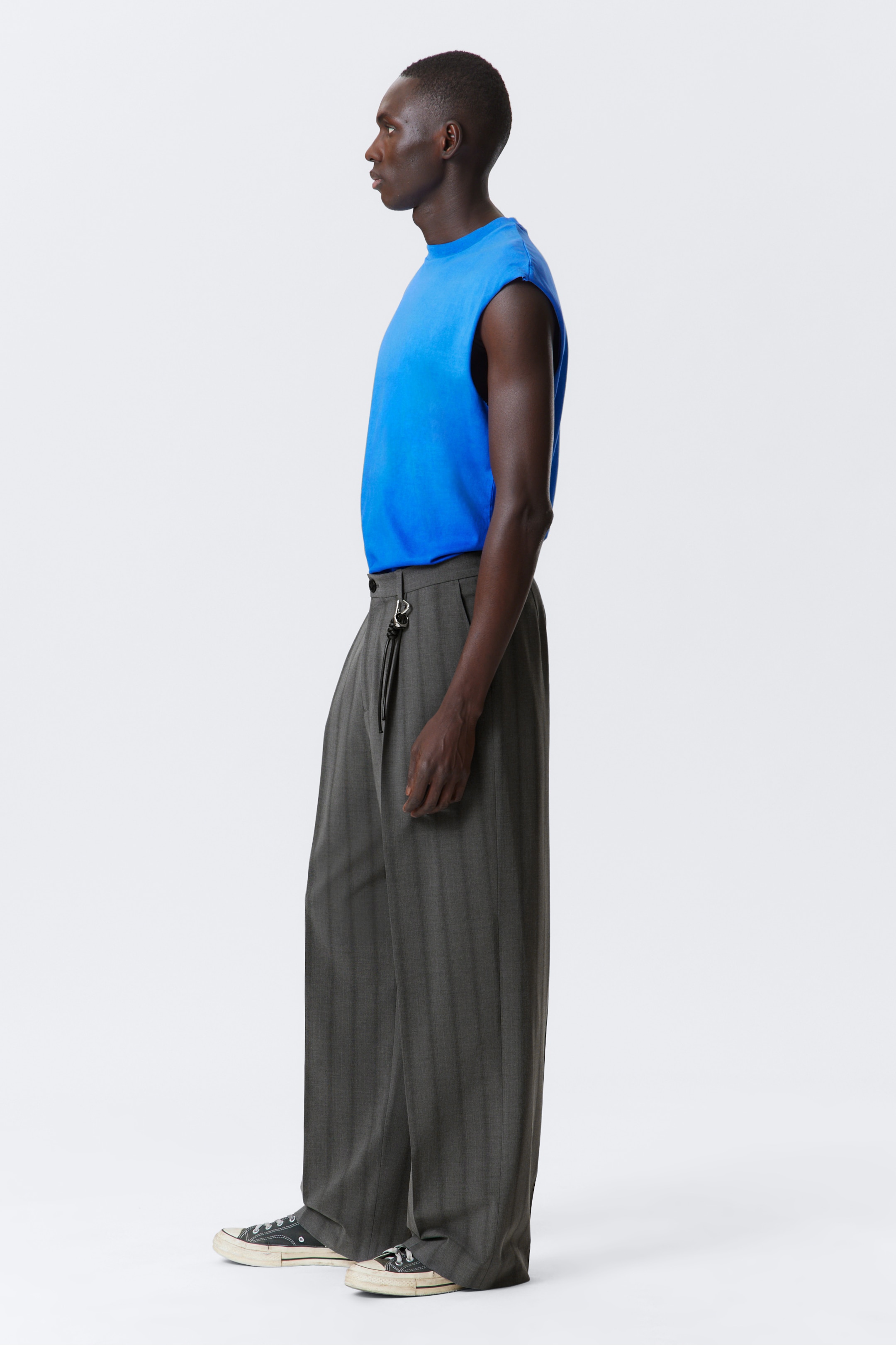Visualizza immagine più grande: Pantaloni Uno loose in tessuto per abiti - Grigio a righe - UOMO | H&M IT 3
