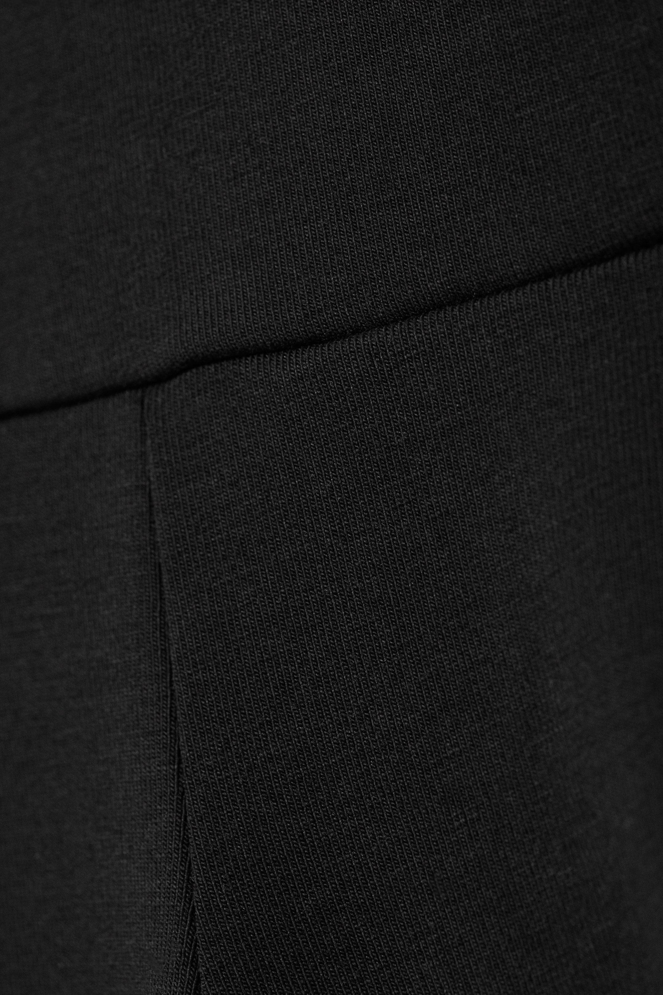 Black - Low Hotpants - 2